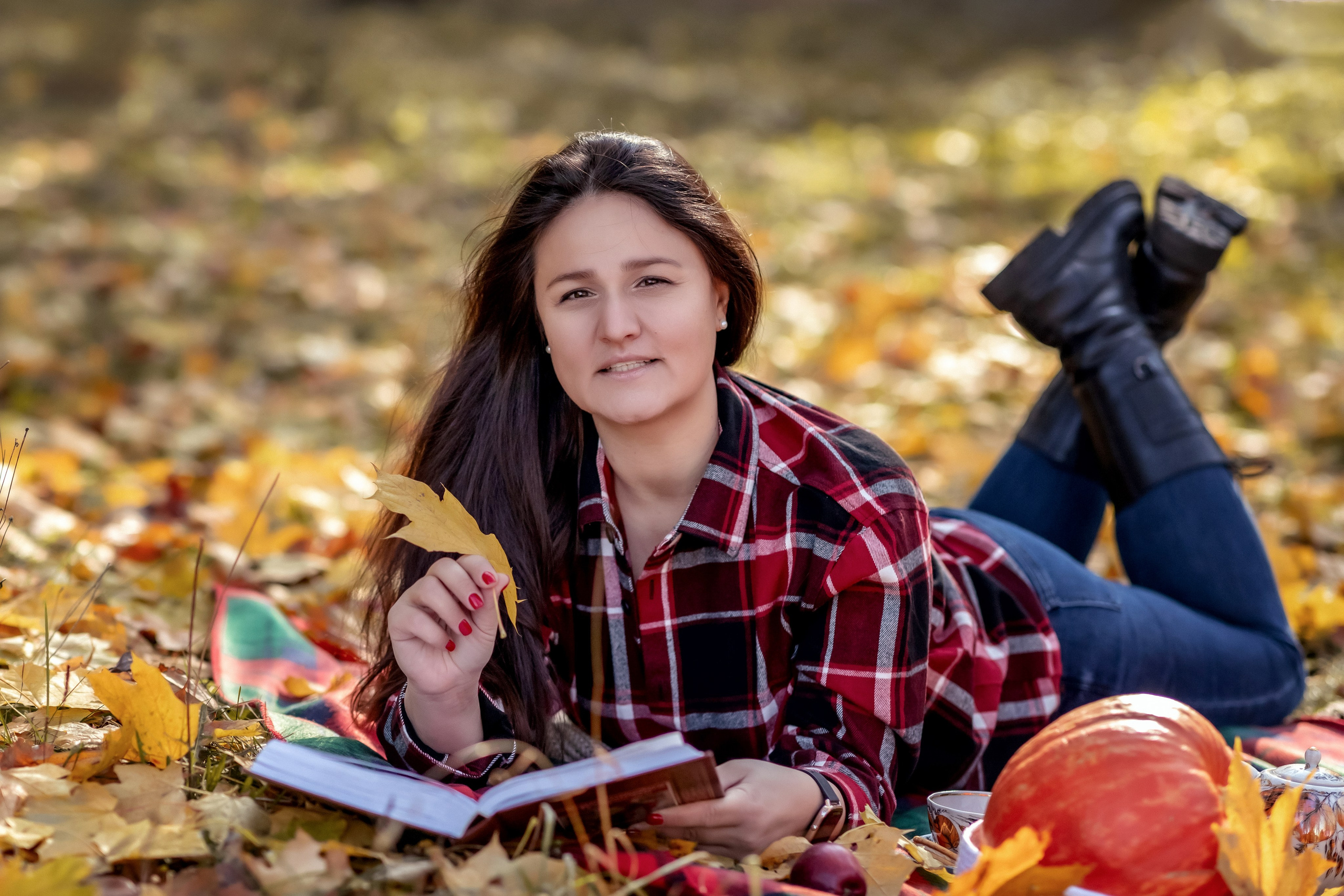 ЖЕНСКИЙ портрет. Фотограф Алина Лебедь