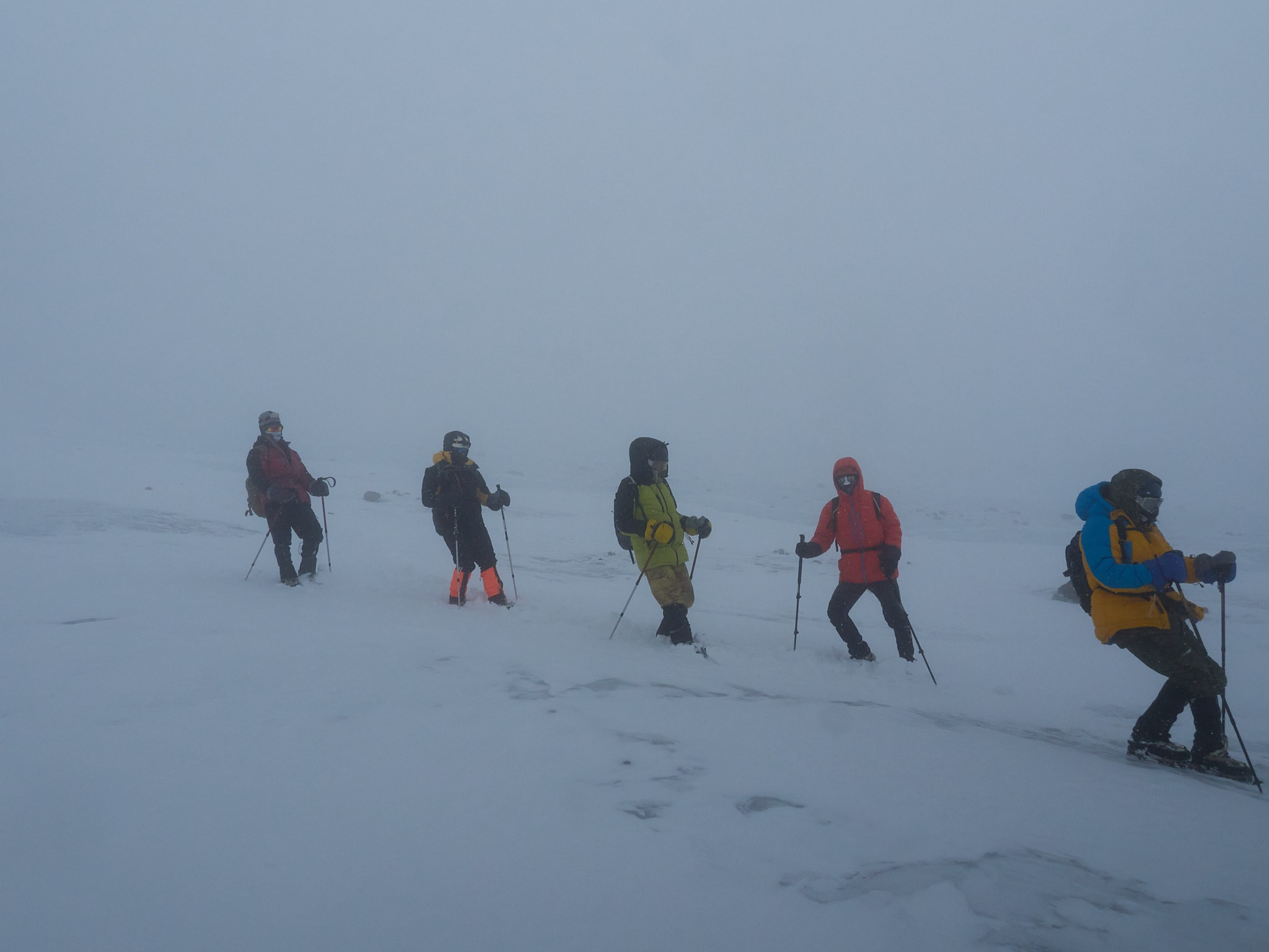 19.04 съемка на Эльбрусе: Выход на скалы Пастухова. Горный, высотный Фотограф на Эльбрусе Георгий