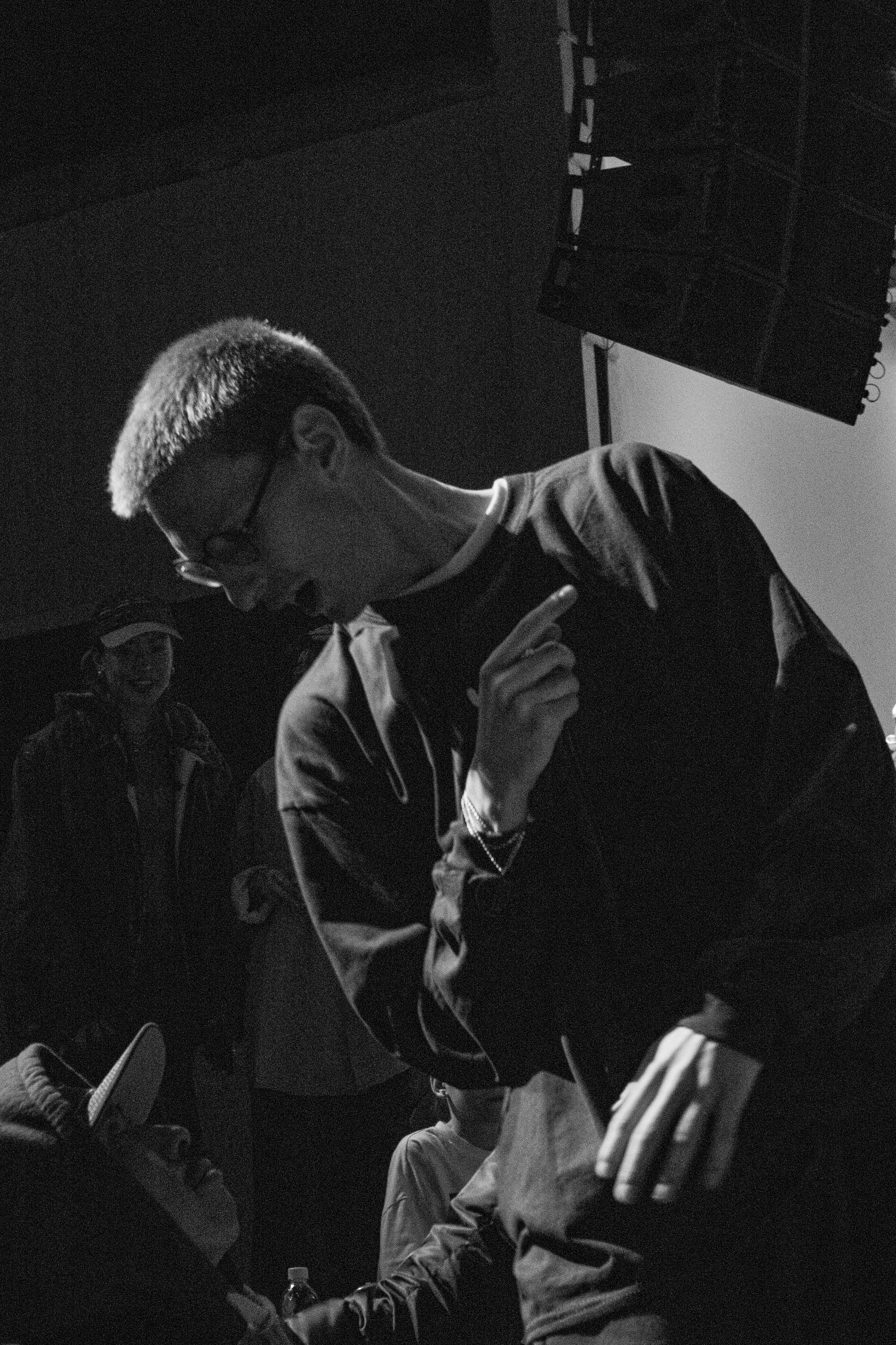 LORDS OF THE UNDERGROUND 27/10/25 (@youlovebu). Соня бу тебя сфоткала
