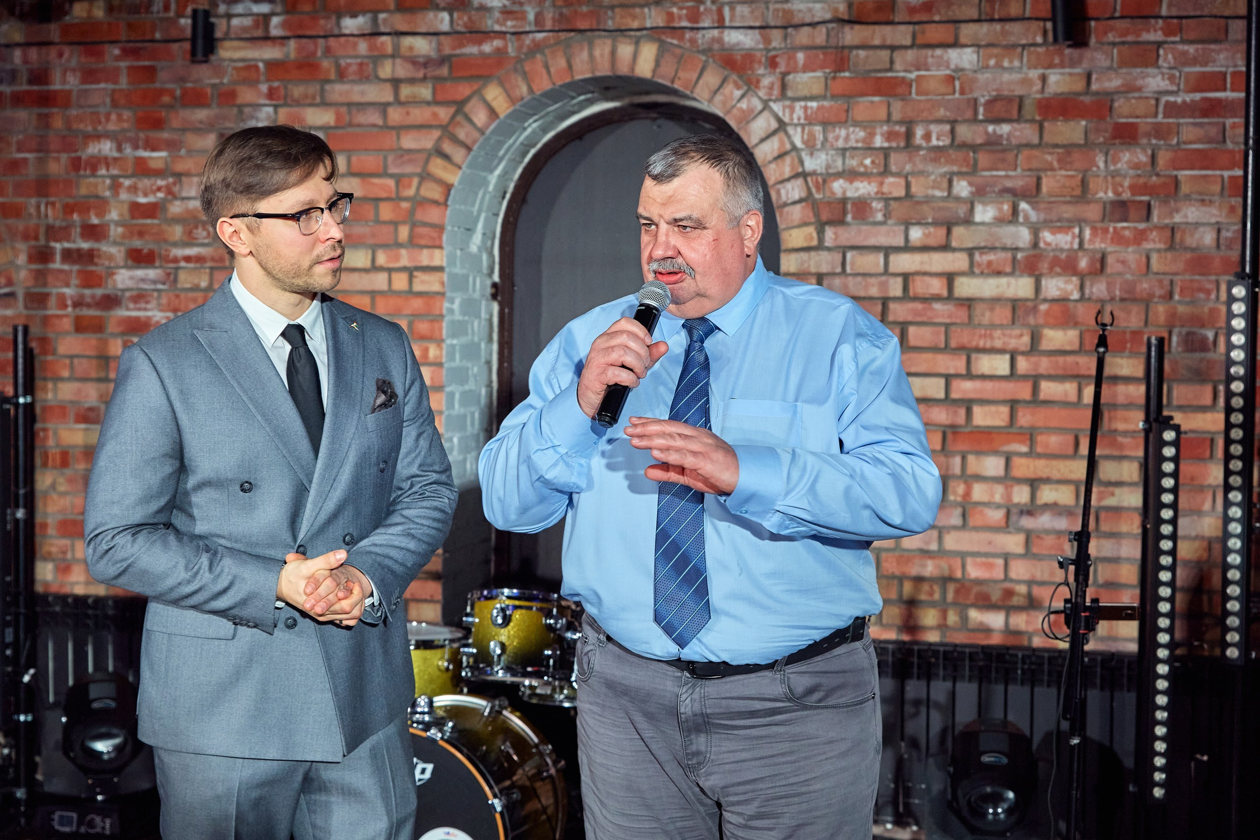 Компания Clarity / Пространство HIDE. Антон Артюшин, портретный фотограф. Москва