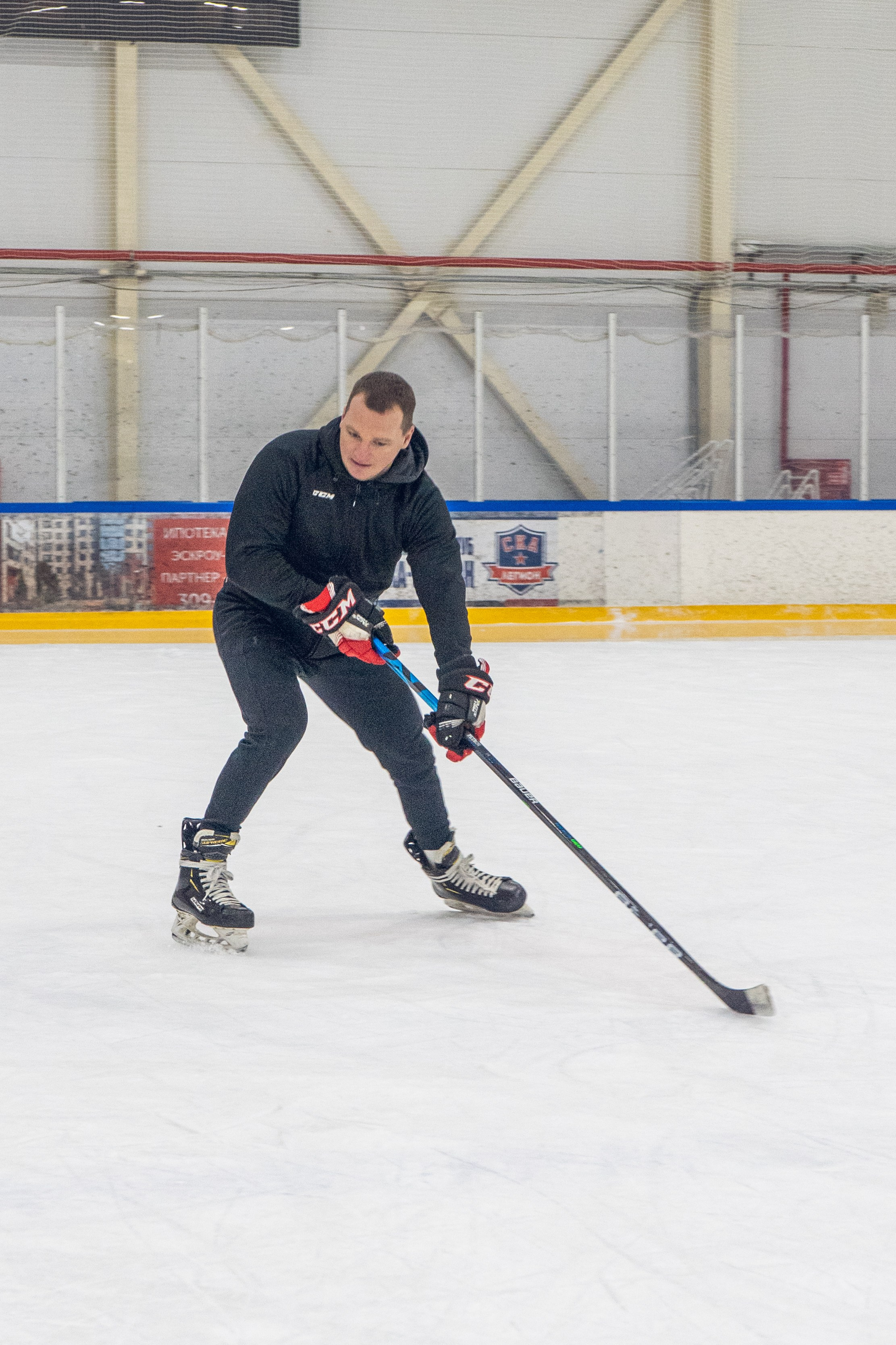 Тренировка по хоккею «ЦМКБ «Алмаз»