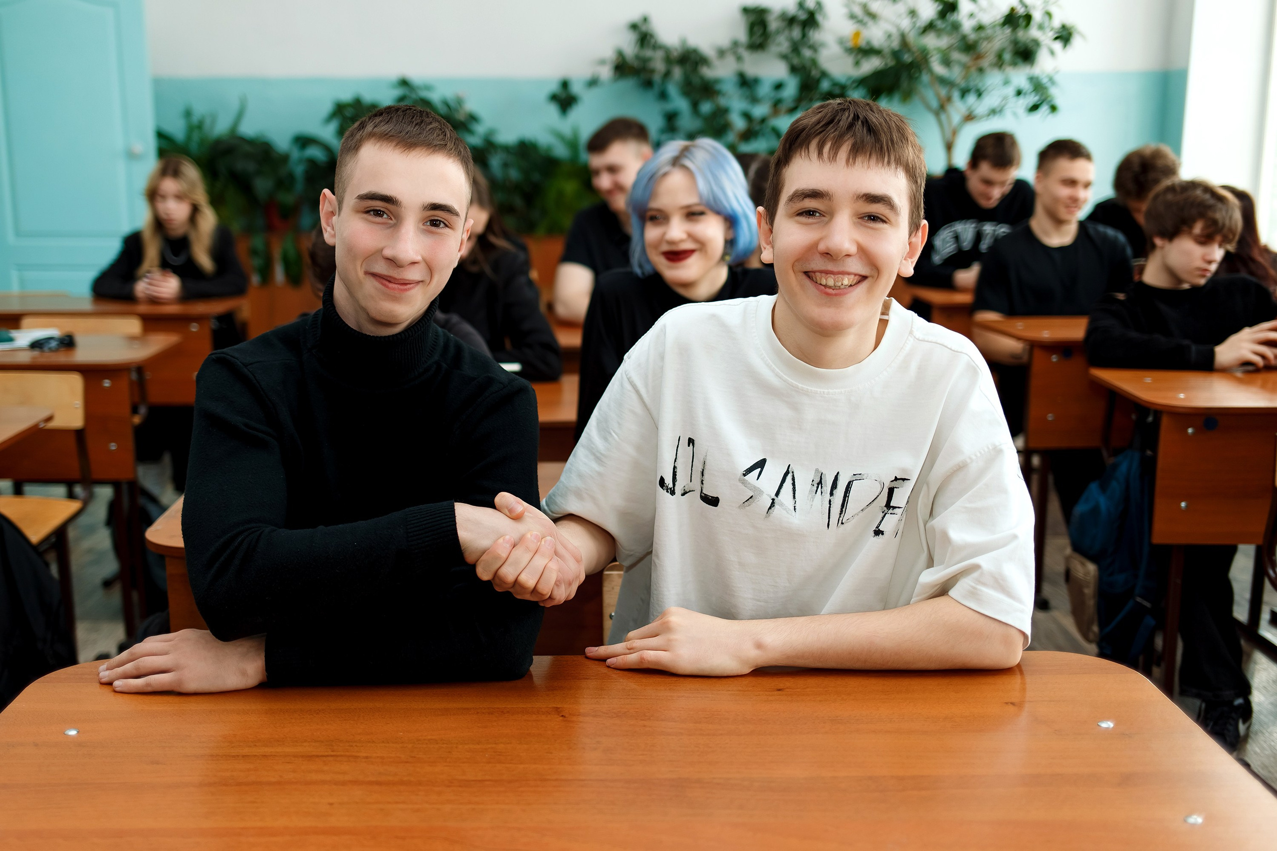 11 класс съемка в школе. Фотограф Любовь Корниенко, Примоский край