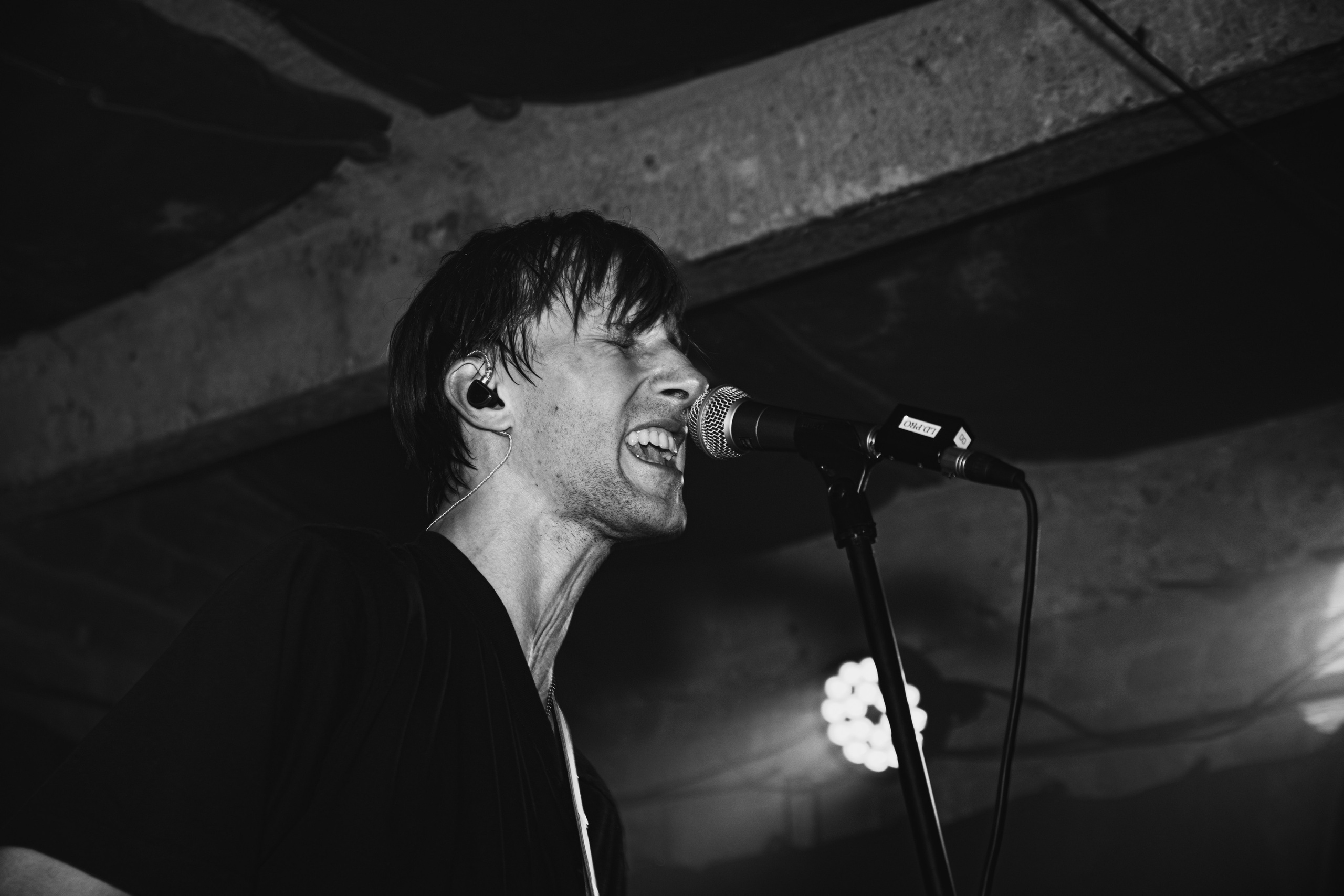 Laugar & Шумы Штормовых Широт & Пожары На Дальнем Севере 11.10.2025. Репортажный фотограф в Москве Legiodot