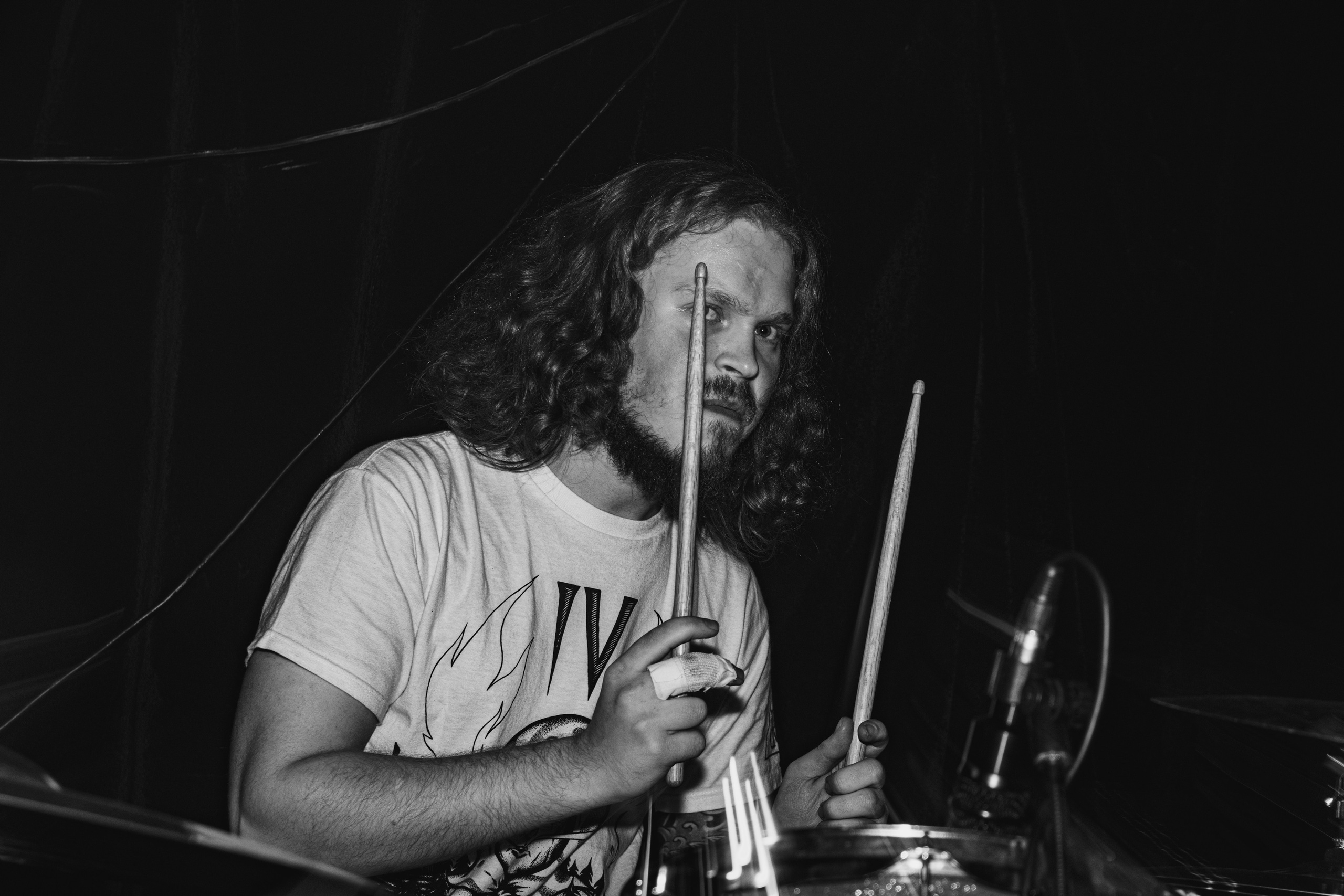 Laugar & Шумы Штормовых Широт & Пожары На Дальнем Севере 11.10.2025. Репортажный фотограф в Москве Legiodot