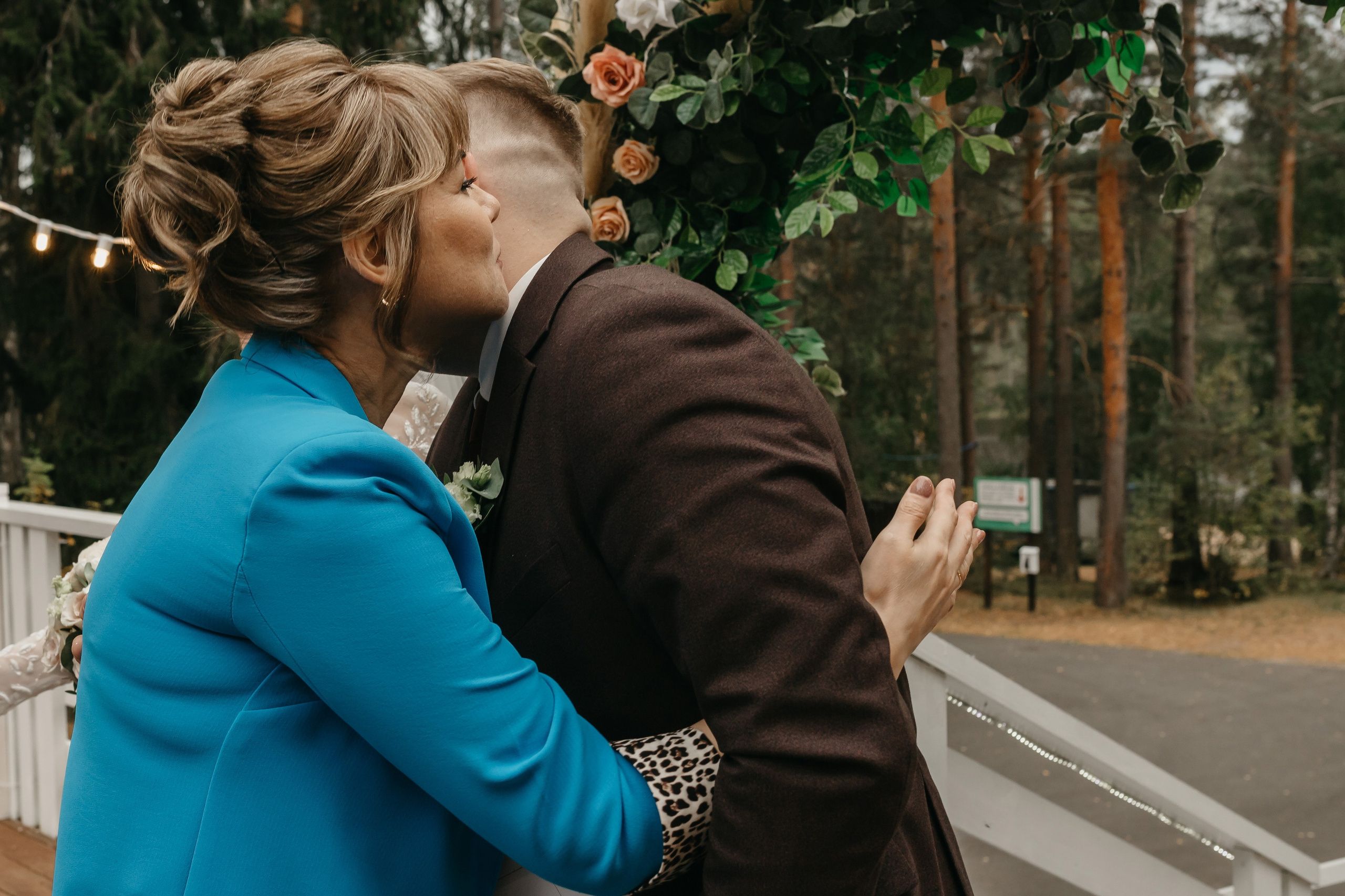 Свадебная фотосессия на природе. Свадебный фотограф в Санкт-Петербурге Игорь Бабенко