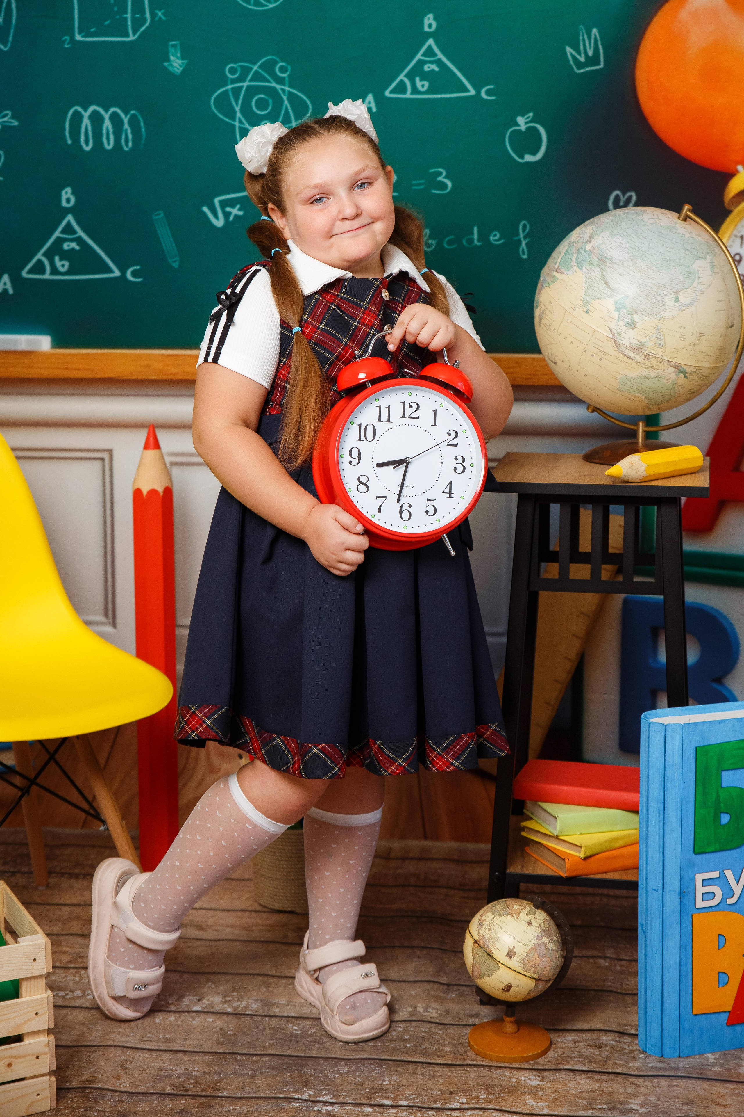 «Карандаши». Выпускные альбомы в Донецке и ДНР. Фотограф Донецк и ДНР