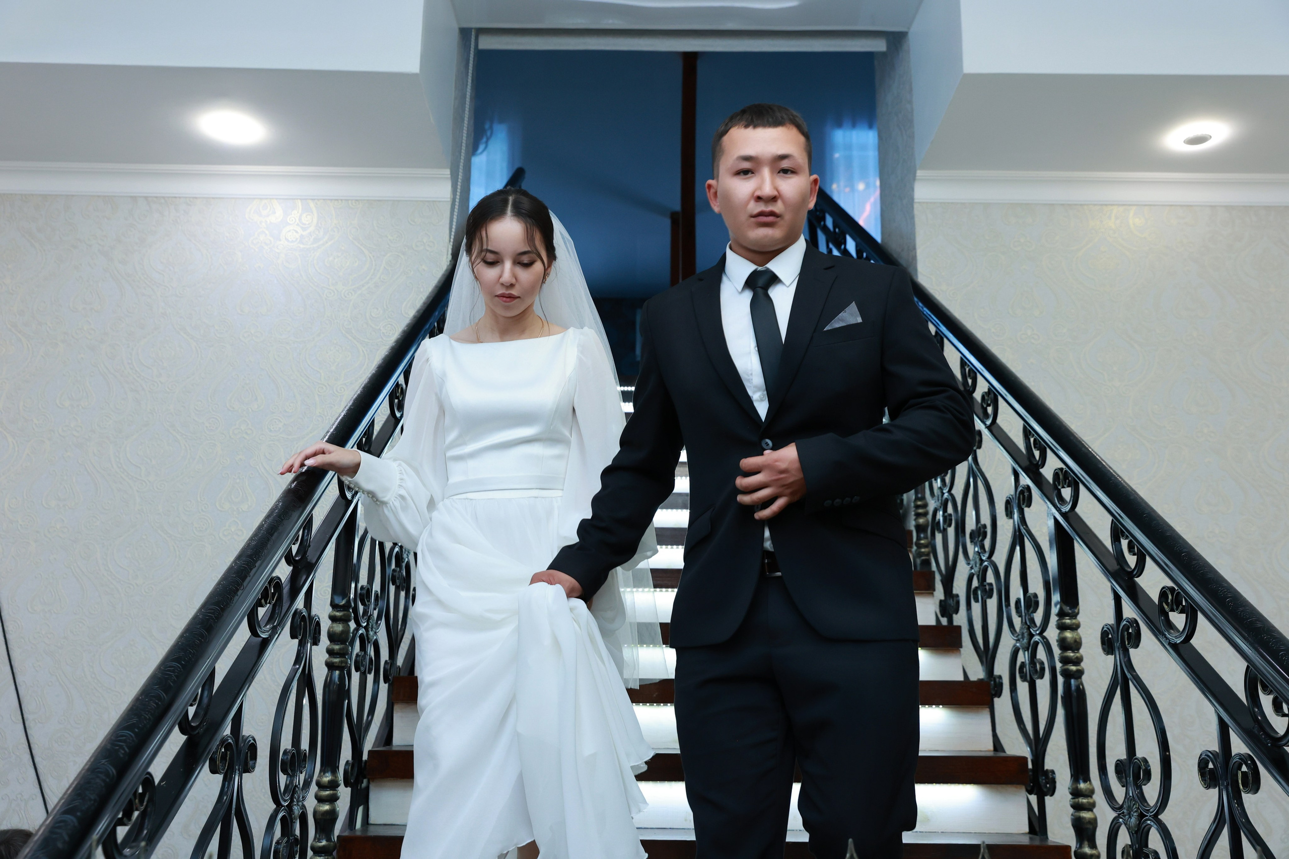 Кабдуали и Жанар. Главная