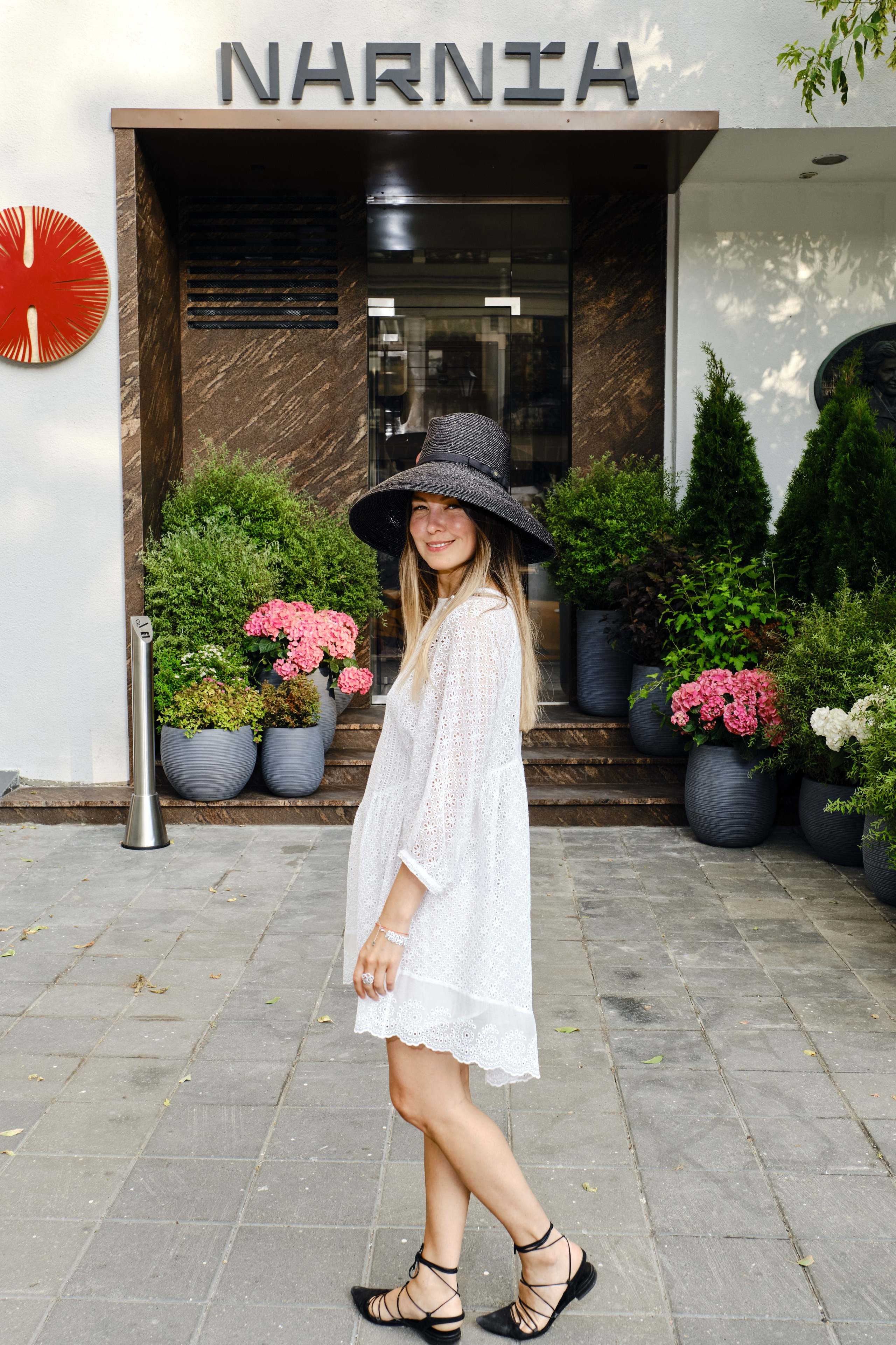 Narnia rest Opening. Commercial fashion and reportage photographer in Moscow|Dubai Egor Melikhov
