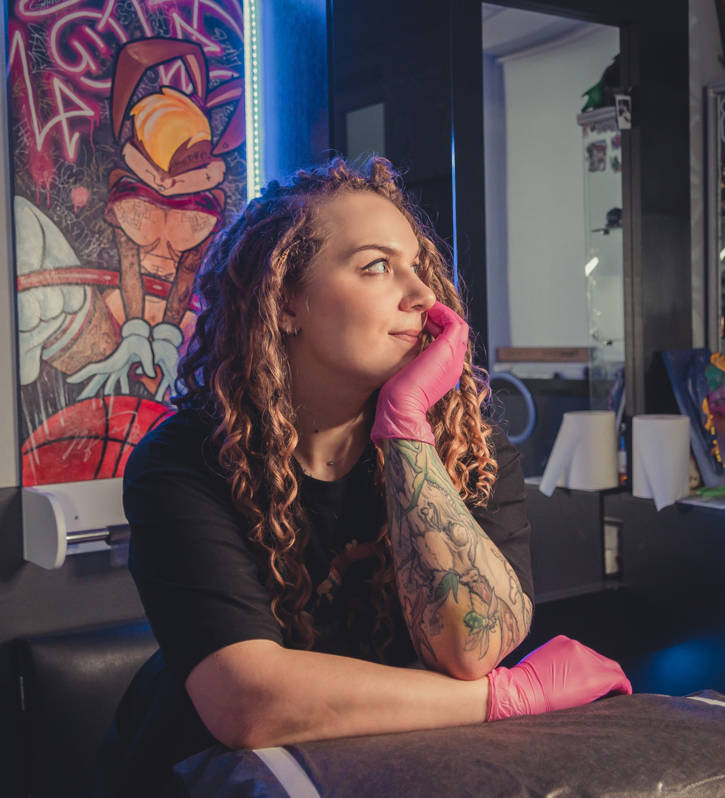 В тату студии. Фотограф в Москве Виталий Мишкин