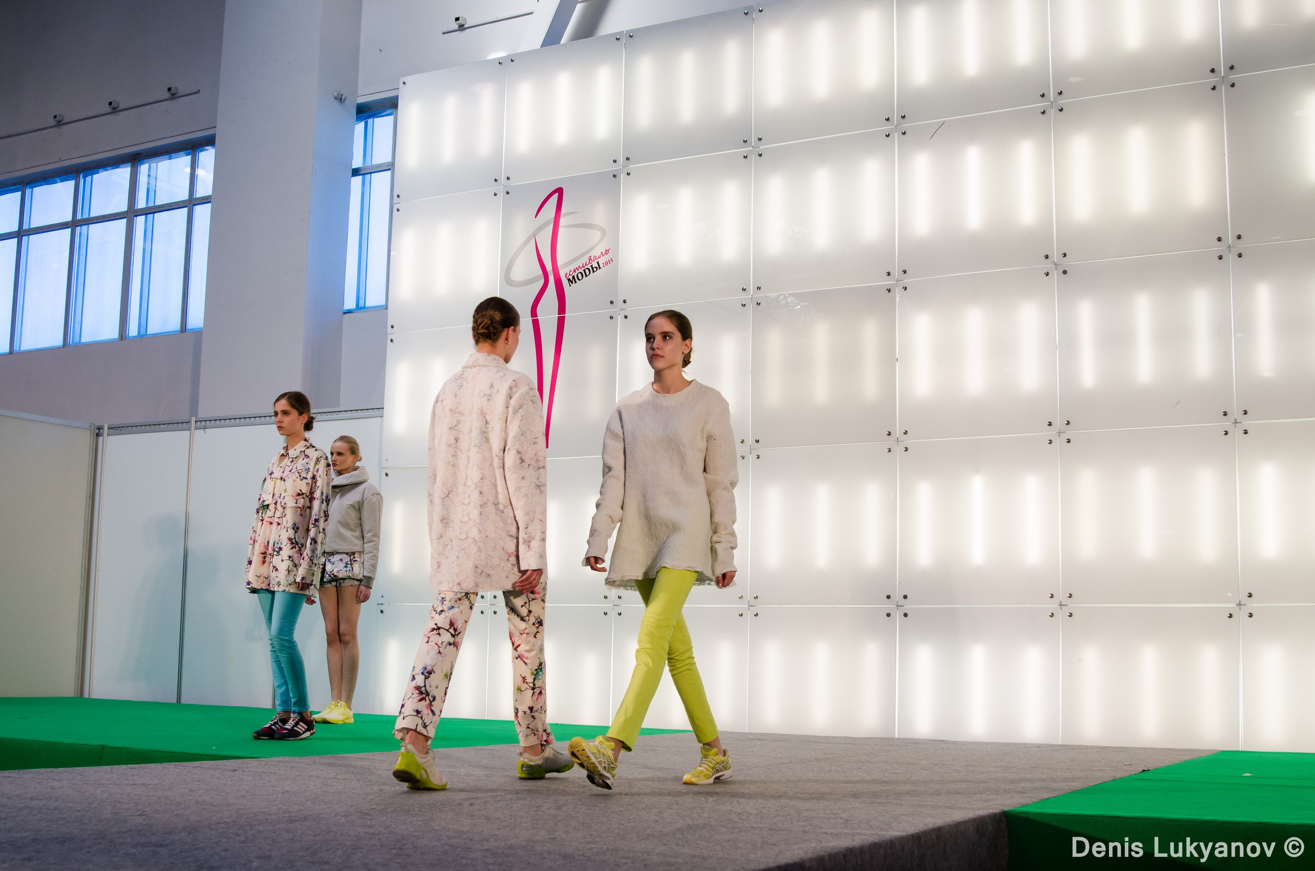 Формула Моды.Континент. Свадебный и семейный фотограф Денис Лукьянов в Краснодаре, Краснодарском крае и Республике Крым