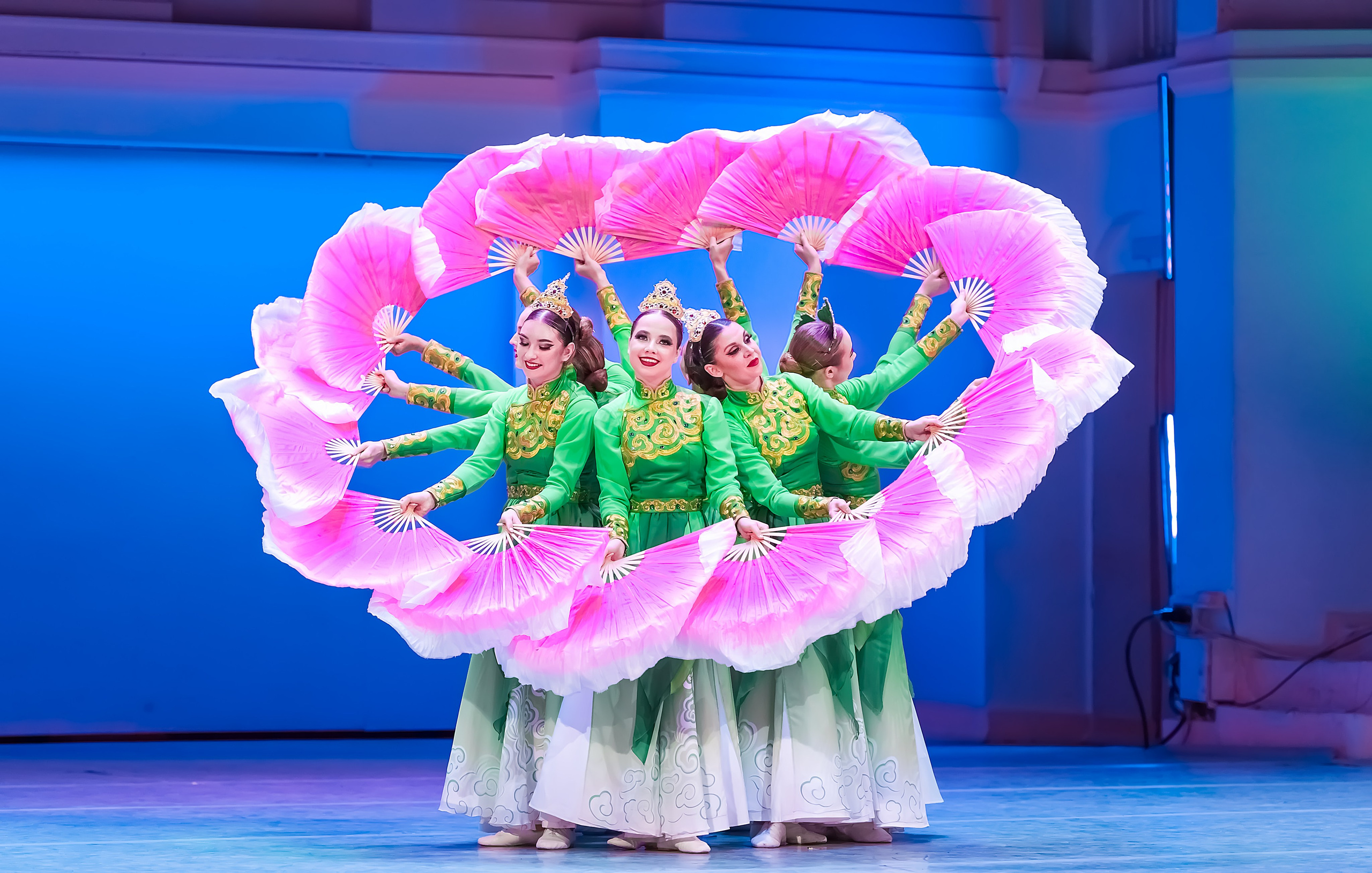 Государственный ансамбль танца «Урал». Балетный фотограф Москва Майоров Николай