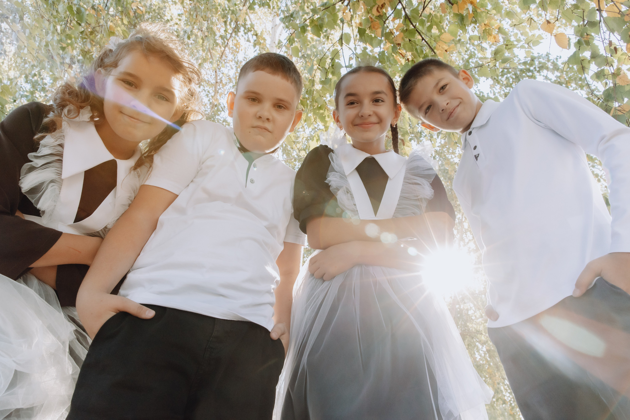 Школьные альбомы в Чернянке. Фотограф Максим Никонов