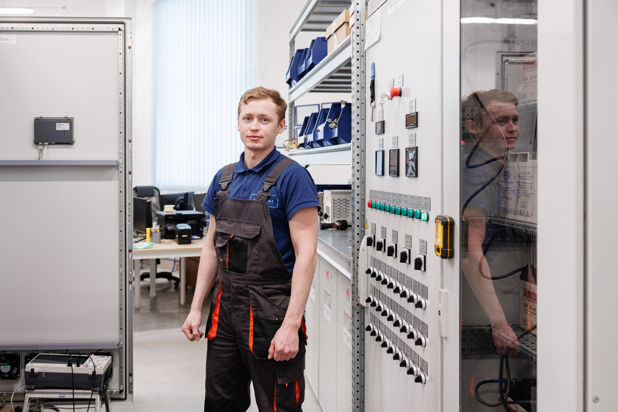 Вольтаг — Экскурсия по производству. Контент для бизнеса в Екатеринбурге Полдень Медиа