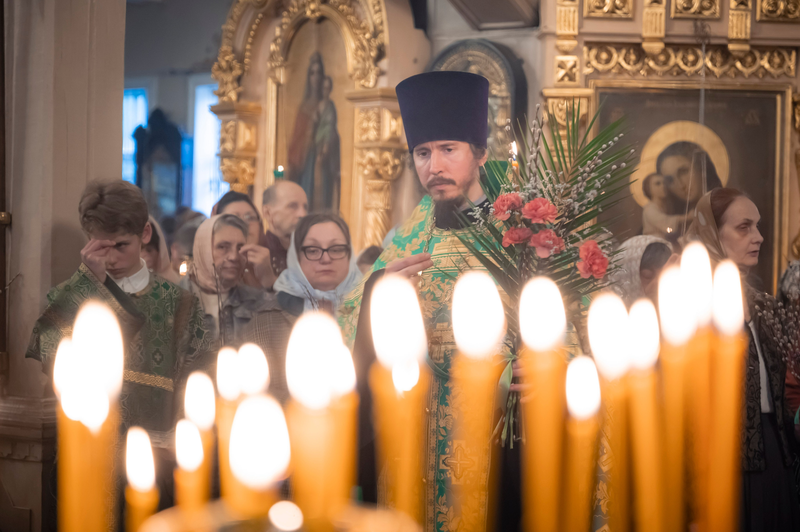 Богородский Храм. Всенощное бдение. Освящение верб. Антон и Татьяна Денисенко — В храме