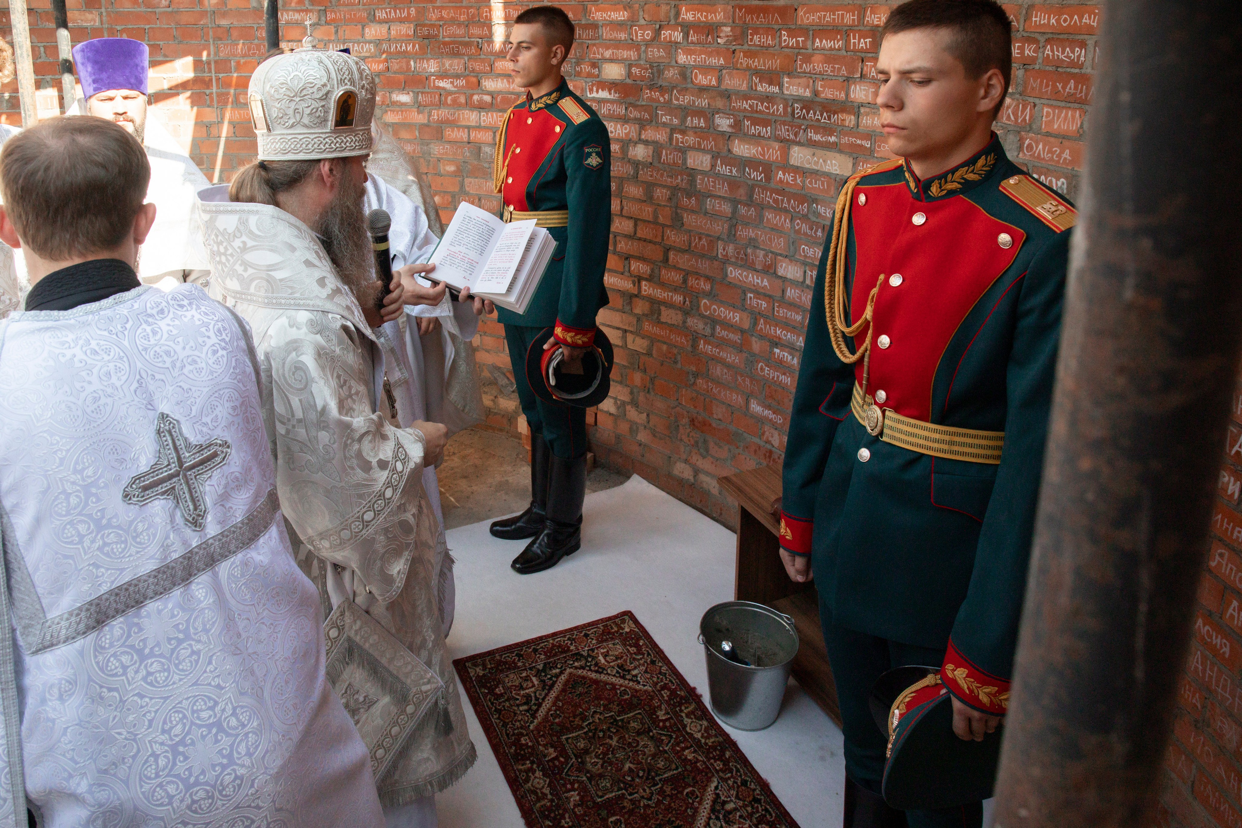 Епископ Силуан Павло-Посадский служба в храме св.Николая 25.08.2024. Арт- фотограф Москва