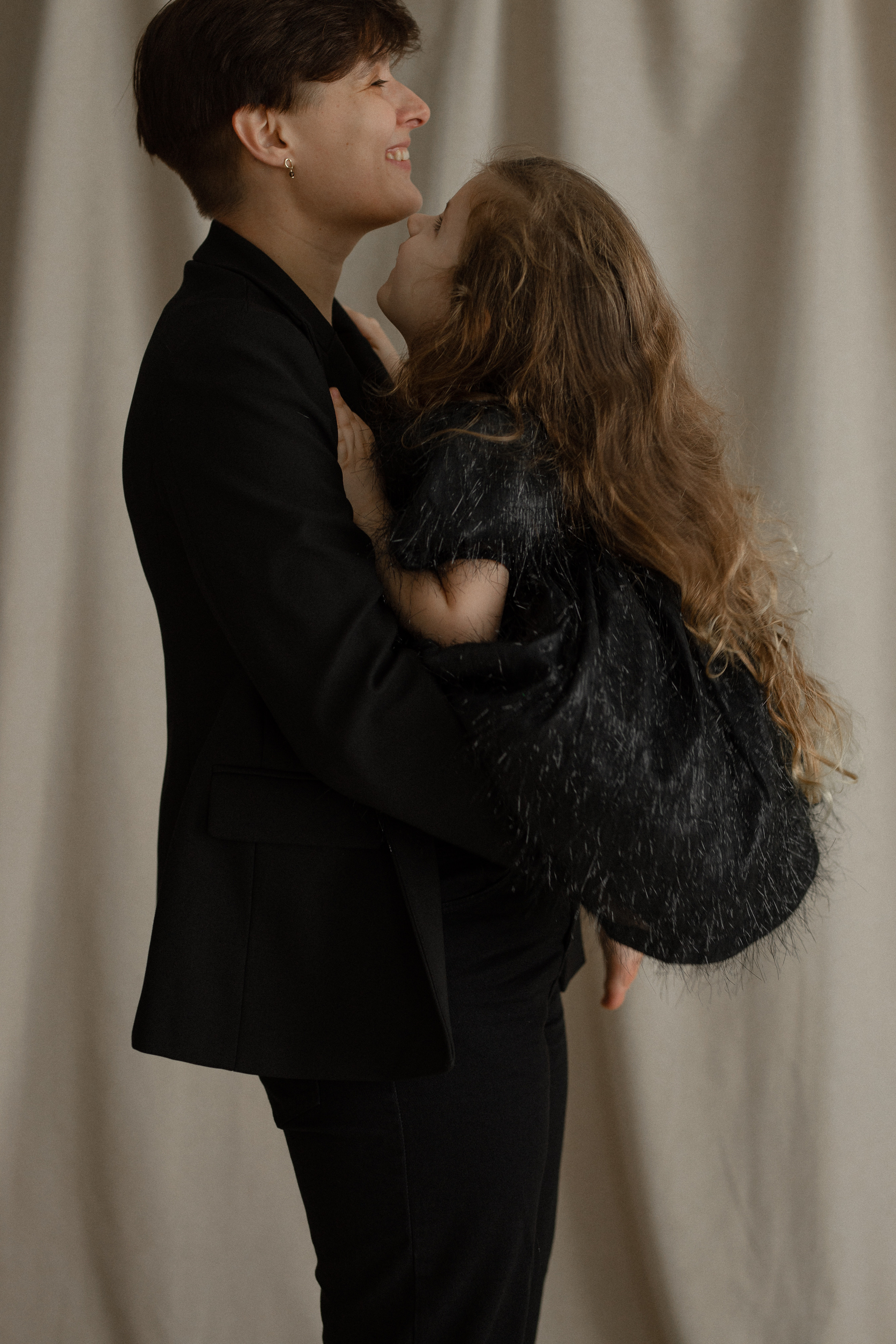 Ира и Вера. Свадебный фотограф Таня Караисаева