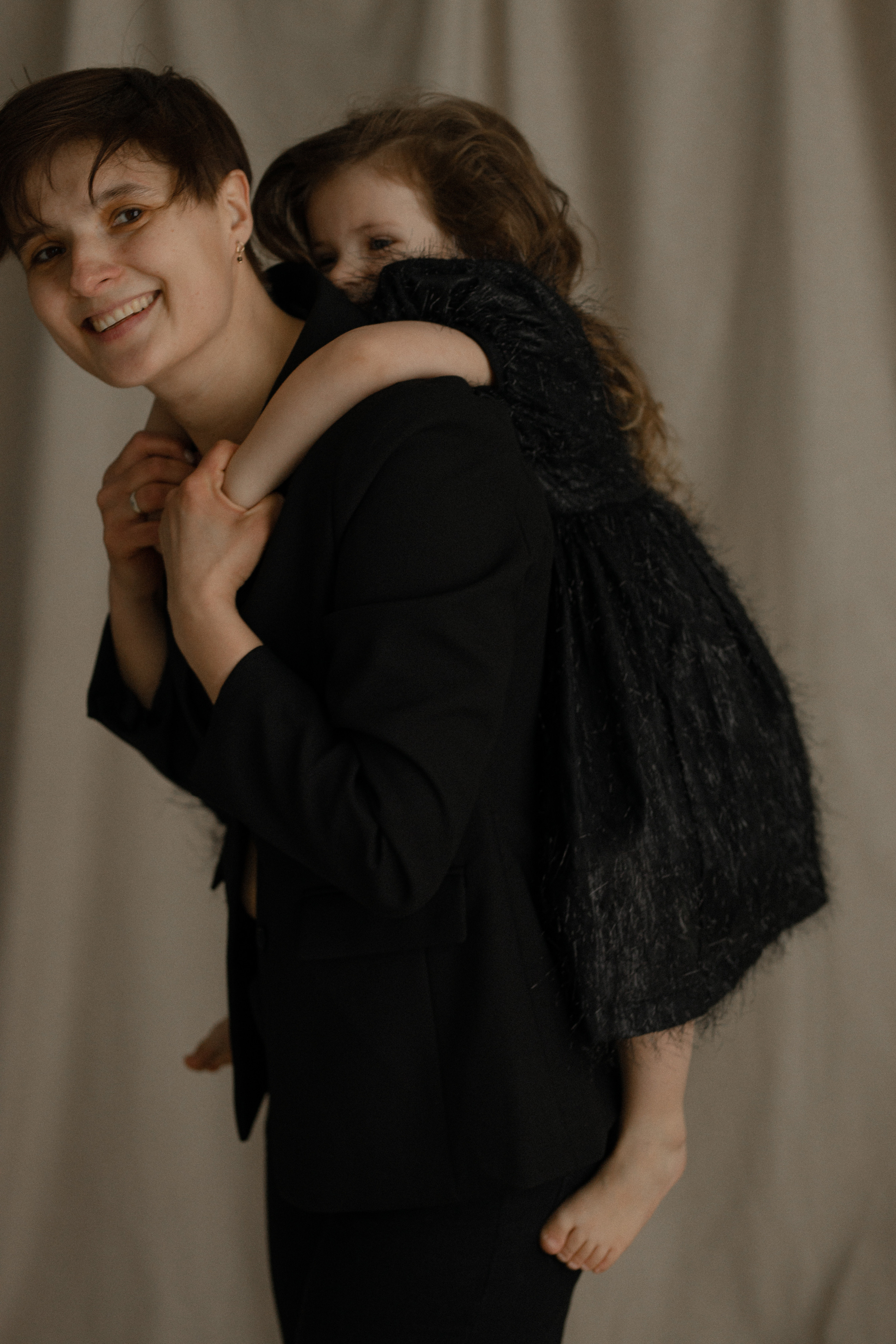 Ира и Вера. Свадебный фотограф Таня Караисаева