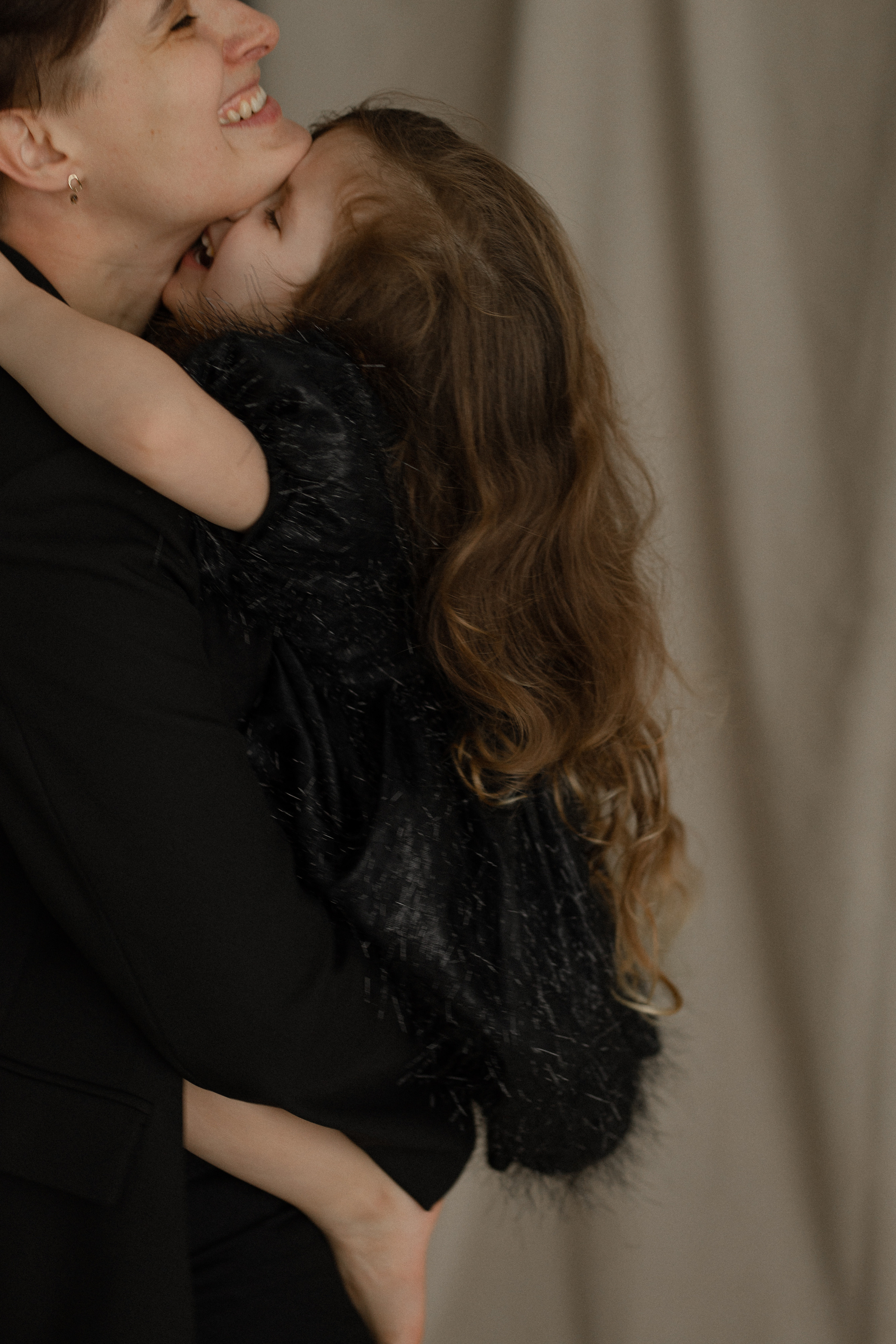 Ира и Вера. Свадебный фотограф Таня Караисаева