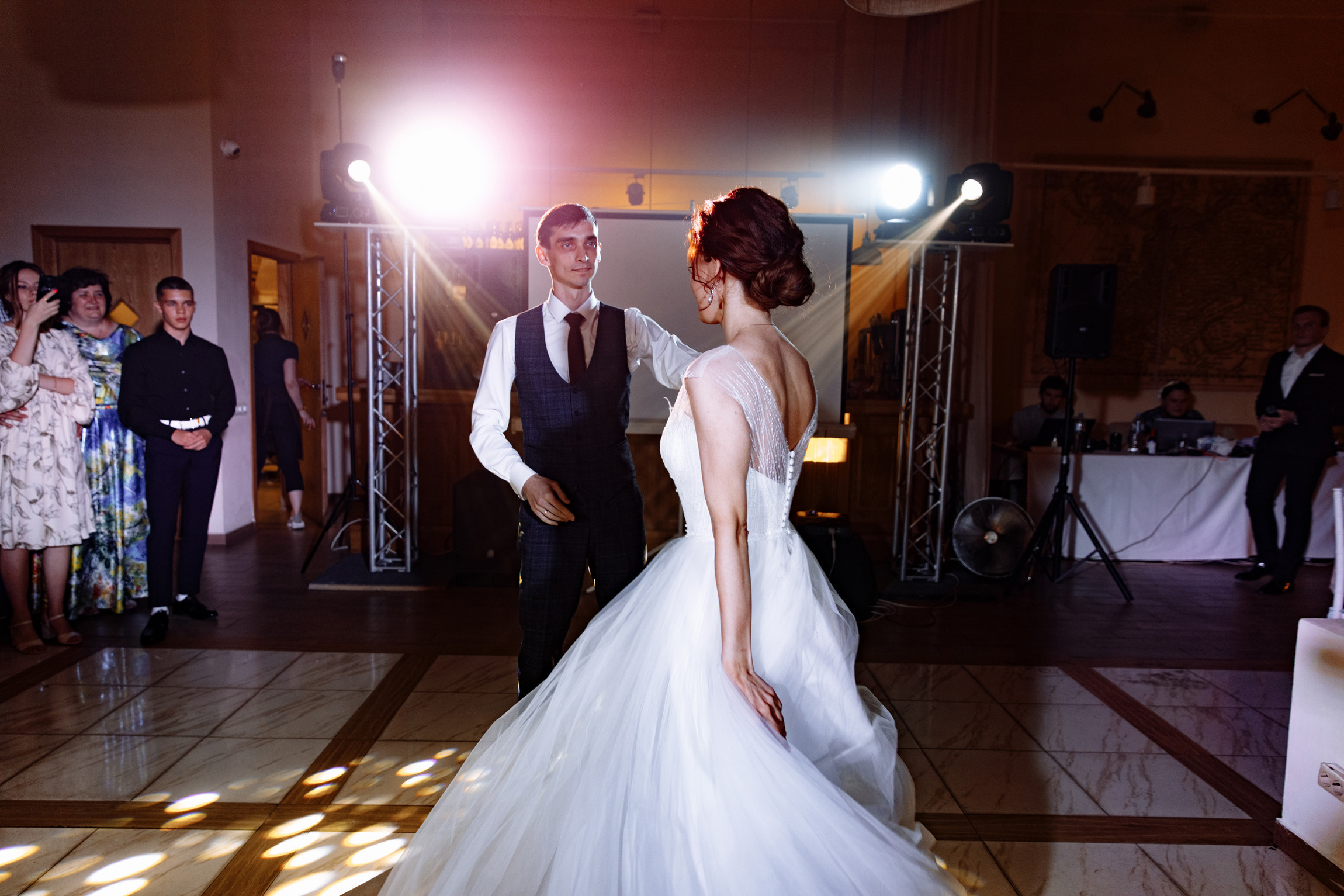 Нежная свадебная фотосъемка Саши и Марины