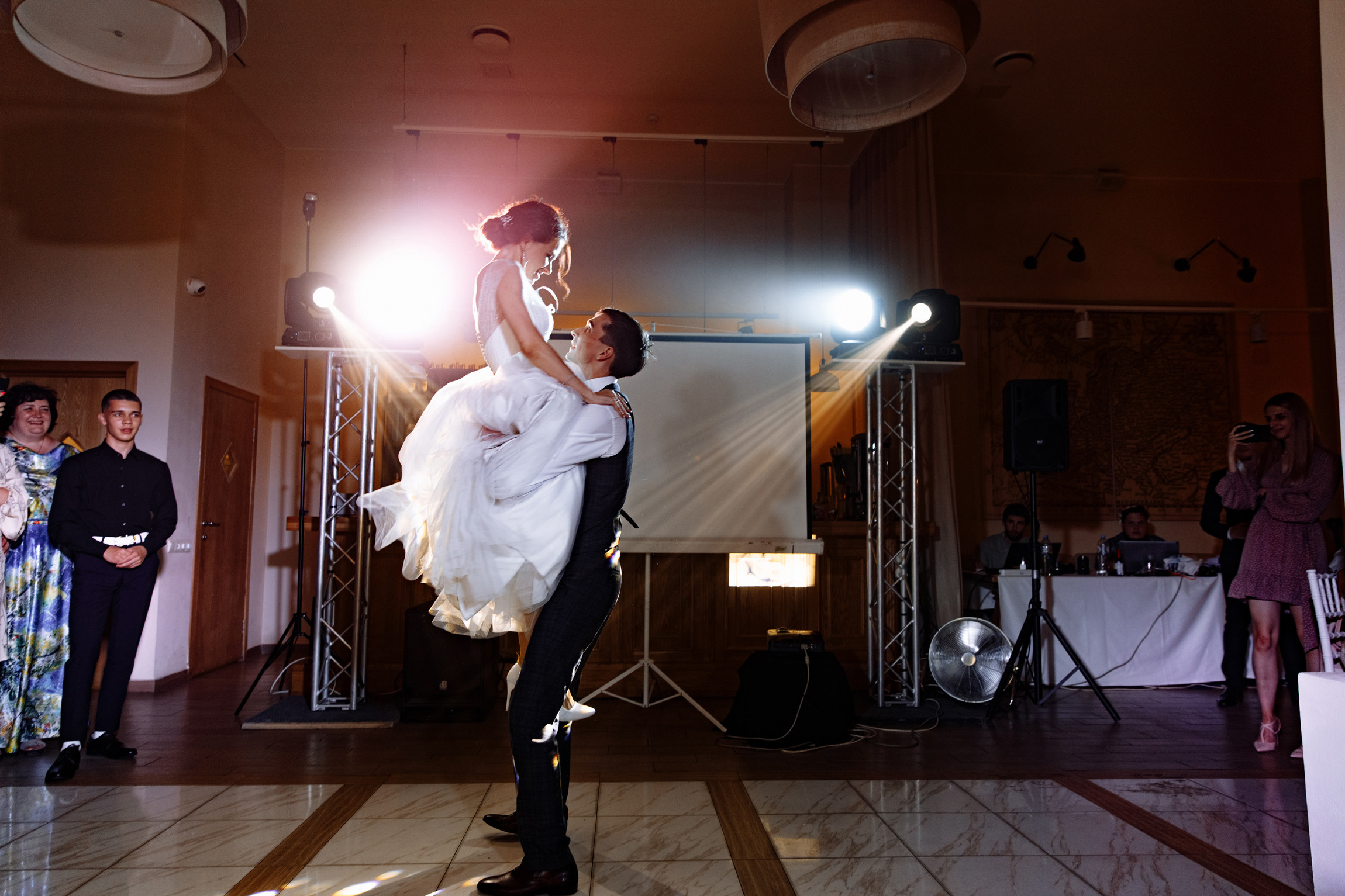 Нежная свадебная фотосъемка Саши и Марины