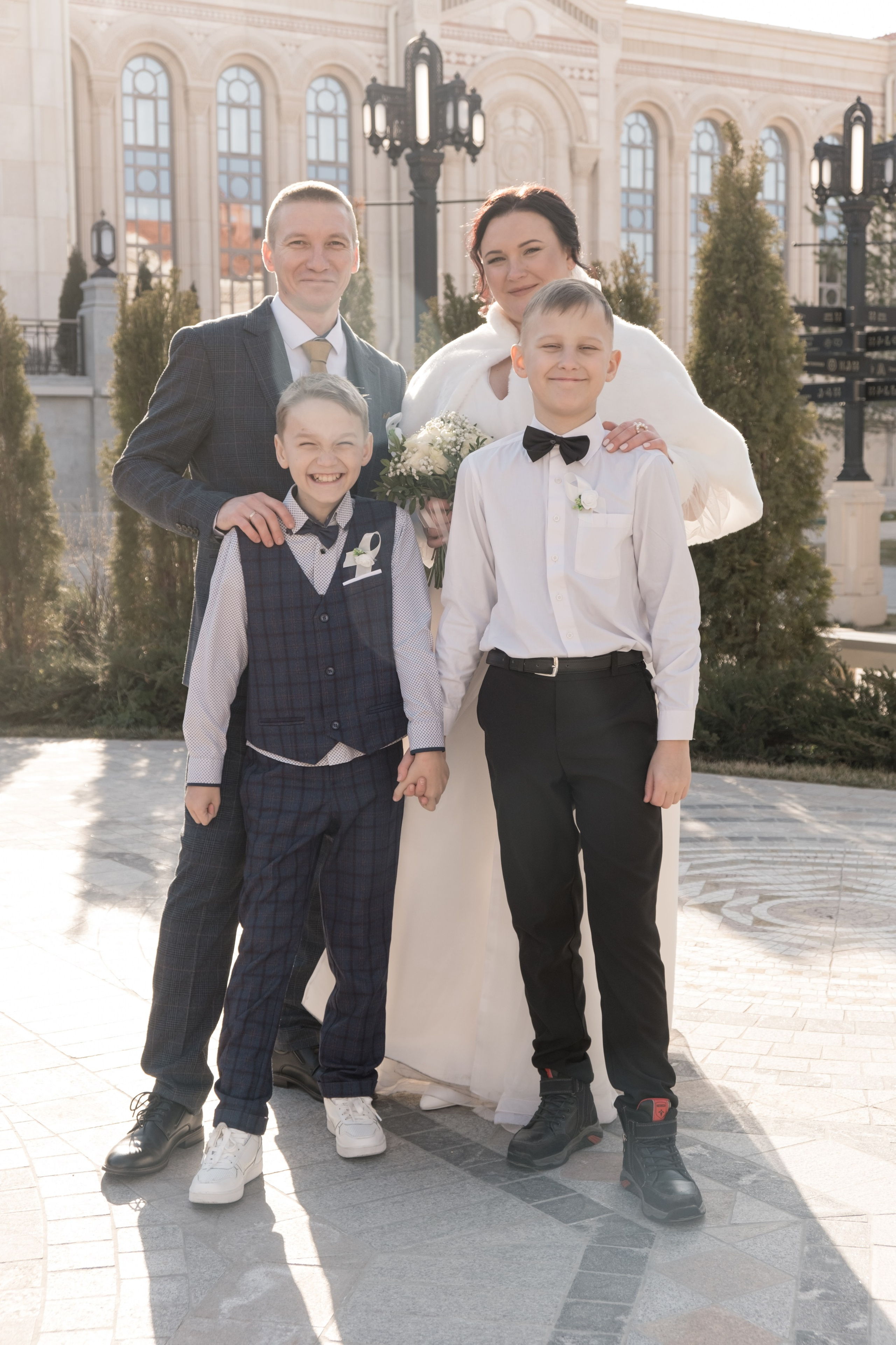 Гостиница Севастополь. Свадебная фотосессия Новый Херсонес. Профессиональная фотосъемка в Крыму. Натуральные эмоции и живые кадры. Забронируйте дату прямо сейчас!