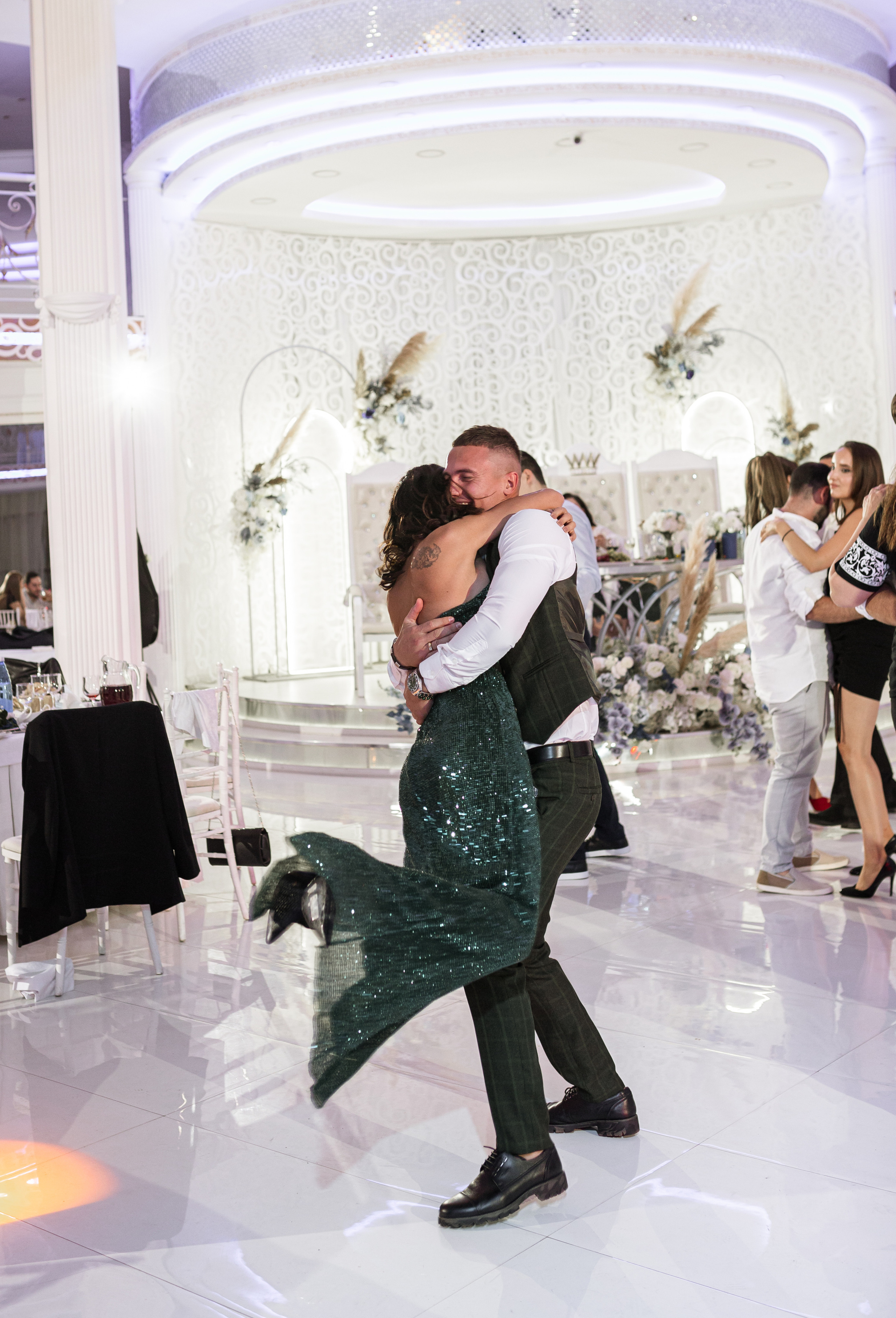 Женя&Виолетта. Свадебный фотограф в Краснодаре Анастасия Широкова