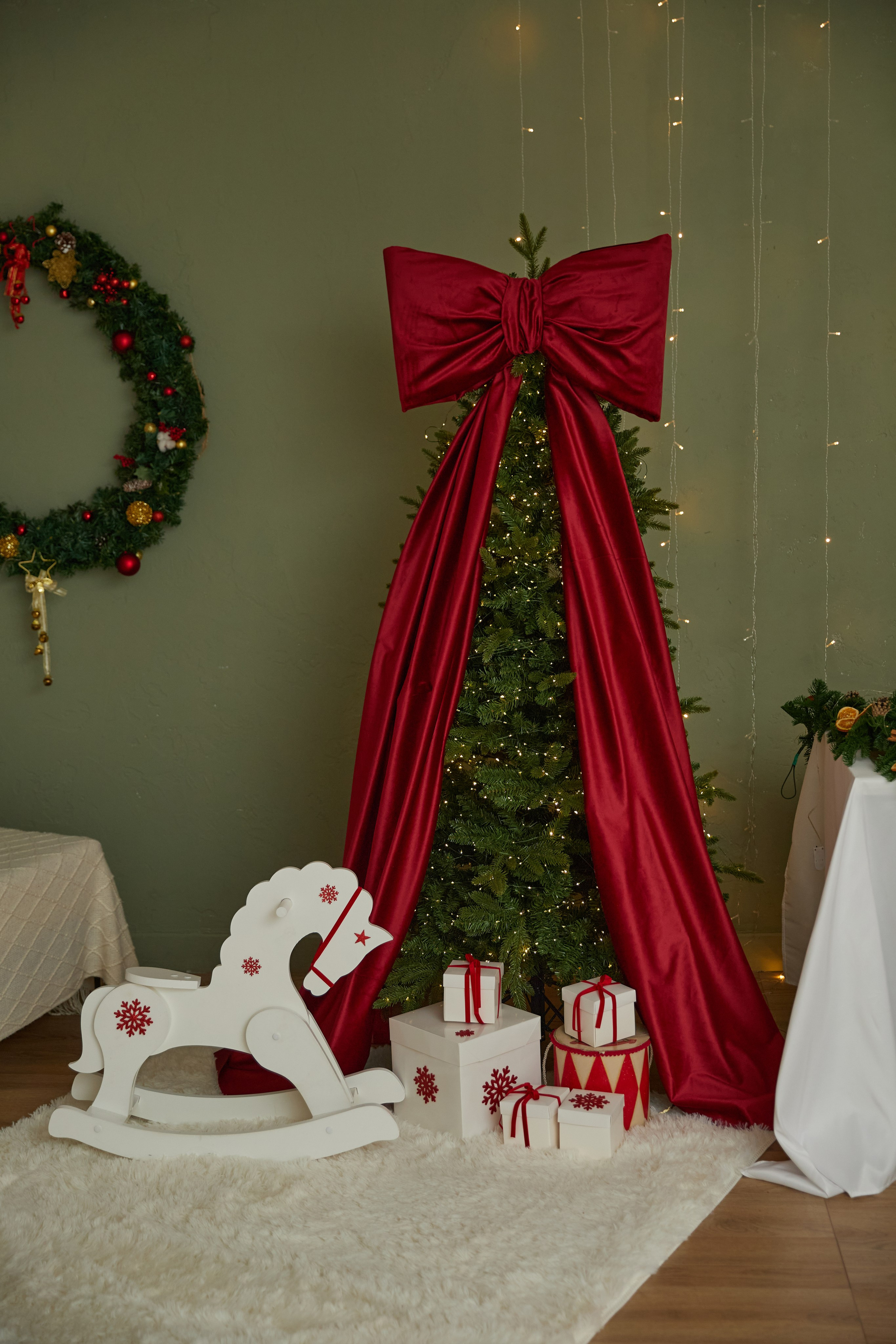 Новогодние локации (до 12 января 2026). Content Studio фотостудия