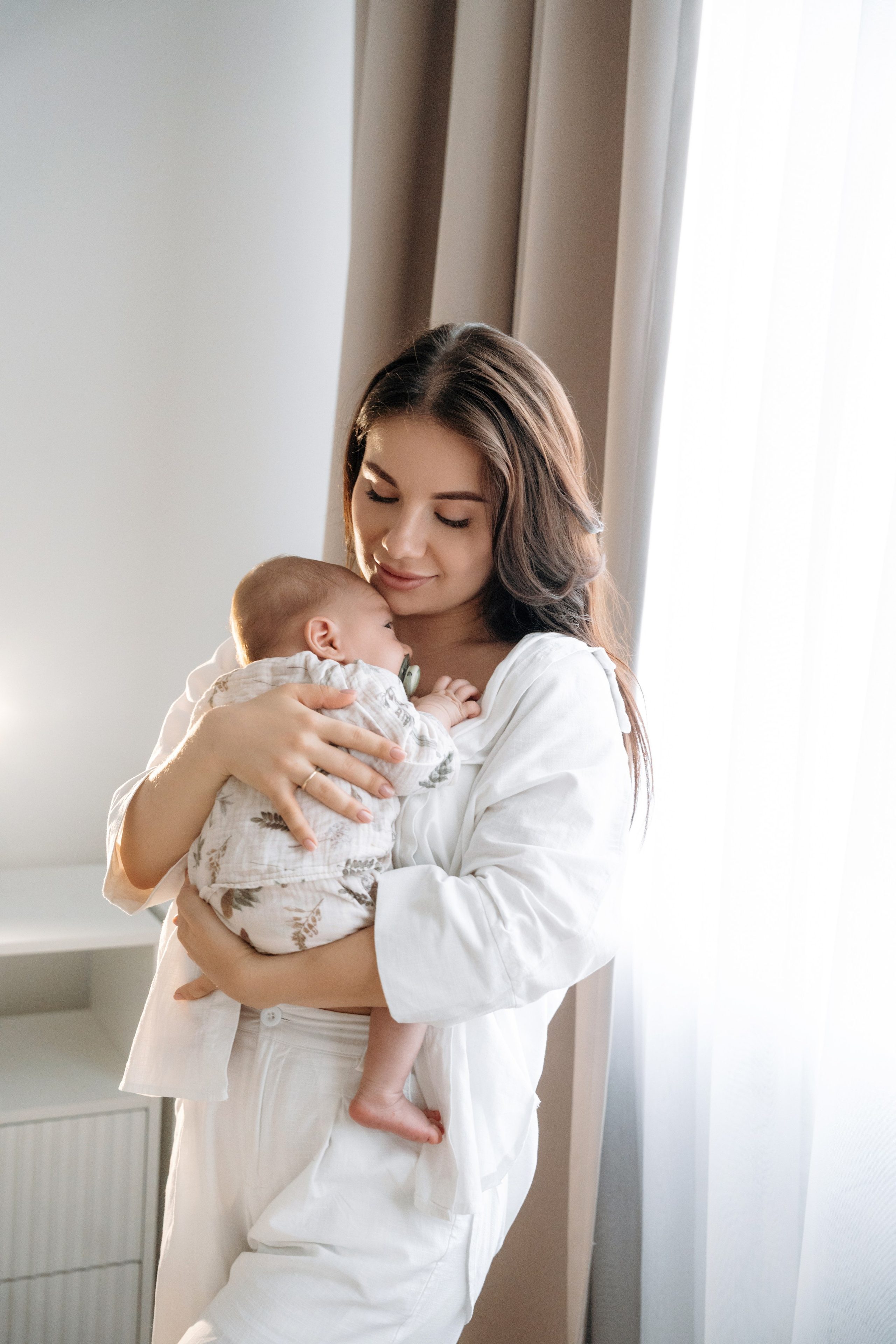 Малыш Марс дома с родителями. Семейный и свадебный фотограф в Ульяновске Арина Авдеева