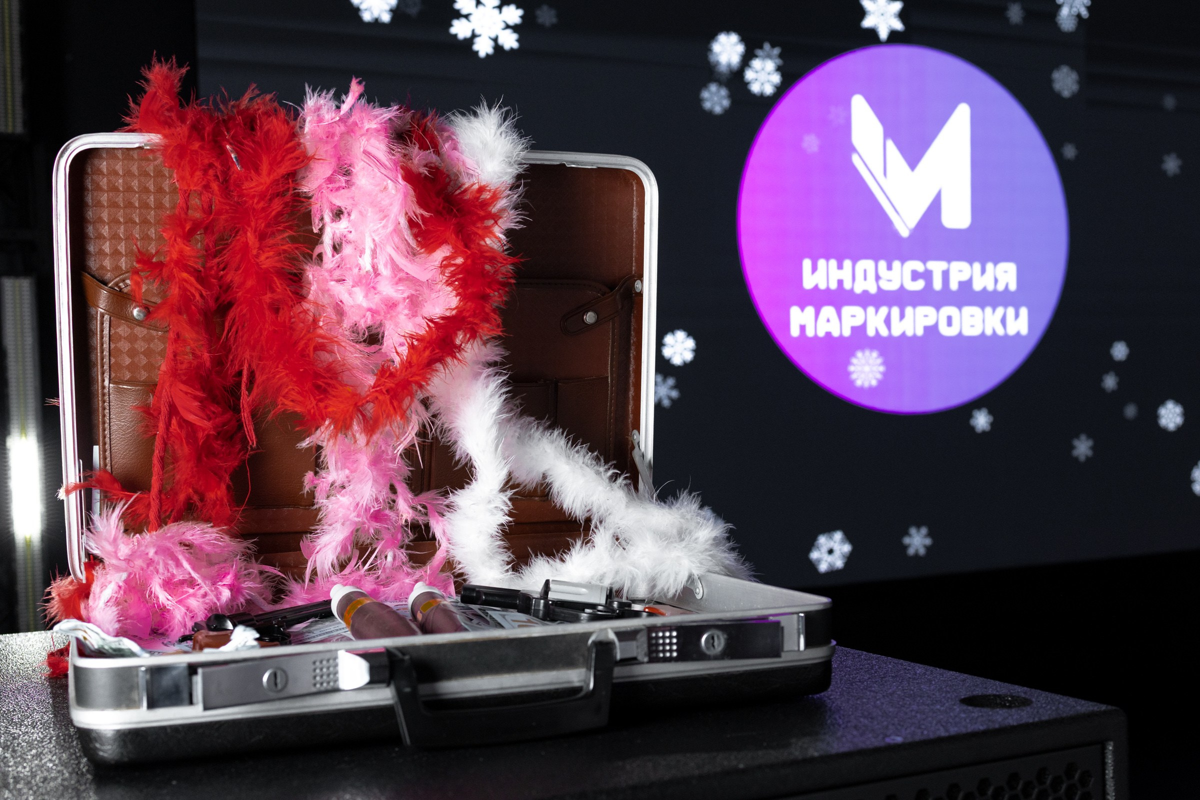 Индустрия маркировки. Андрей Шаповалов — репортажный фотограф в Москве