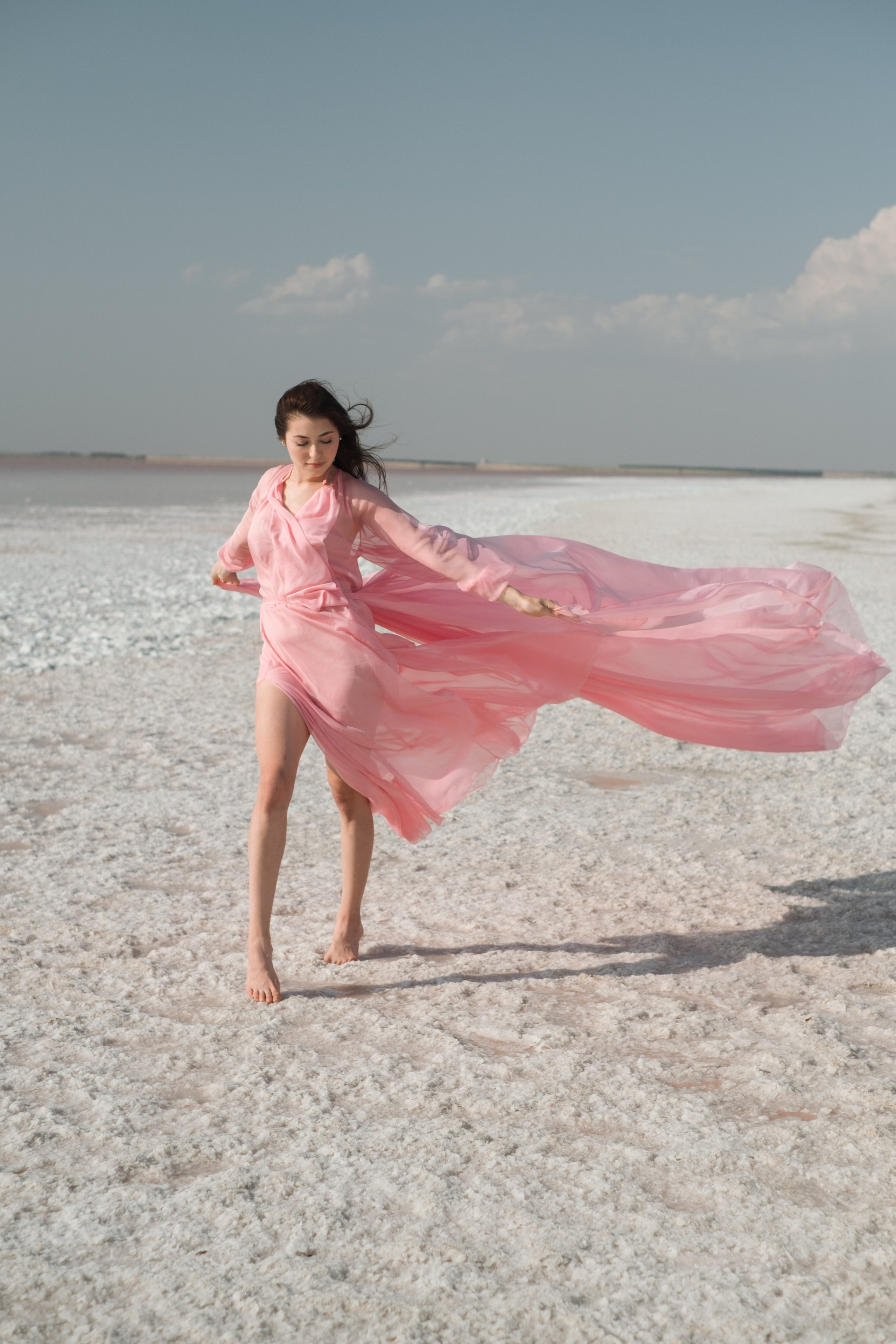 Фотосессия в садах: Персик, лаванда, мак, виноград, подсолнух, ромашка, сирень и др. Профессиональная фотосъемка в Крыму. Натуральные эмоции и живые кадры. Забронируйте дату прямо сейчас!