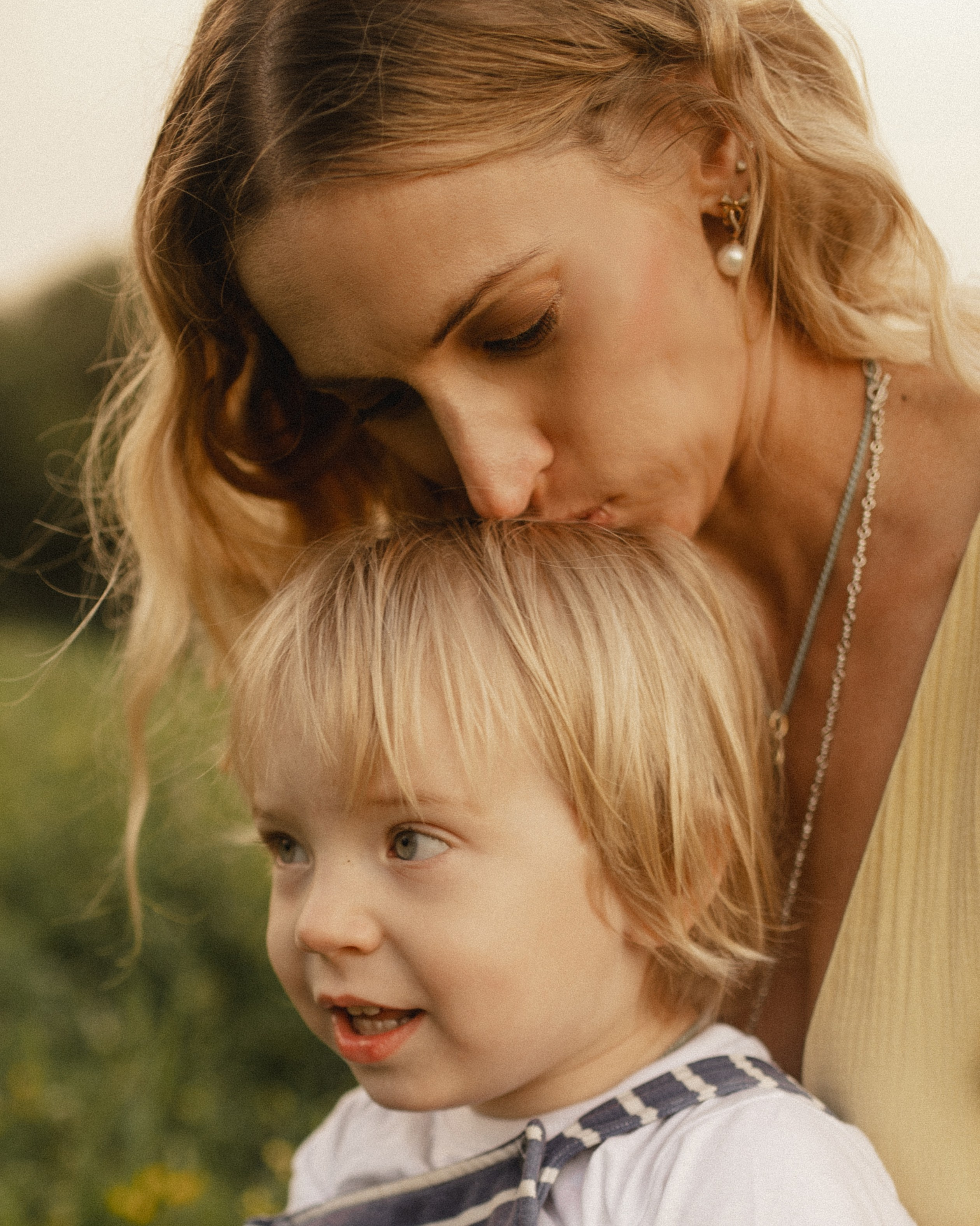 Фотосессия беременности мама и сын. Семейная фотосессия Бутово Москва фотограф Алина Морщагина