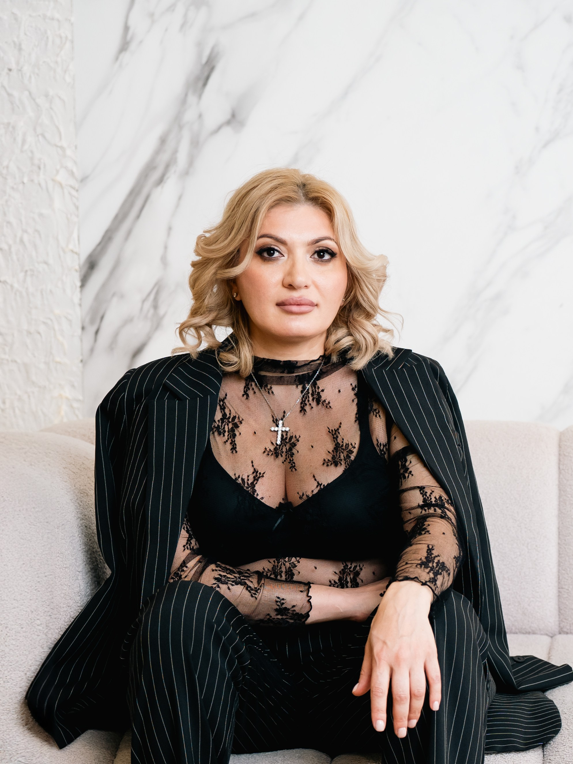 фотосъёмка для маркетплейсов предметная съёмка для маркетплейса фото товаров для Ozon / Wildberries / Яндекс Маркет студийная съёмка для карточек товара видеосъёмка для маркетплейсов контент для карточек товара продающие фото для Wildberries профессиональные фото для маркетплейсов видеообзор товара для Ozon / WB видеоинструкция для маркетплейса лукбук для маркетплейсов инфографика для маркетплейса  