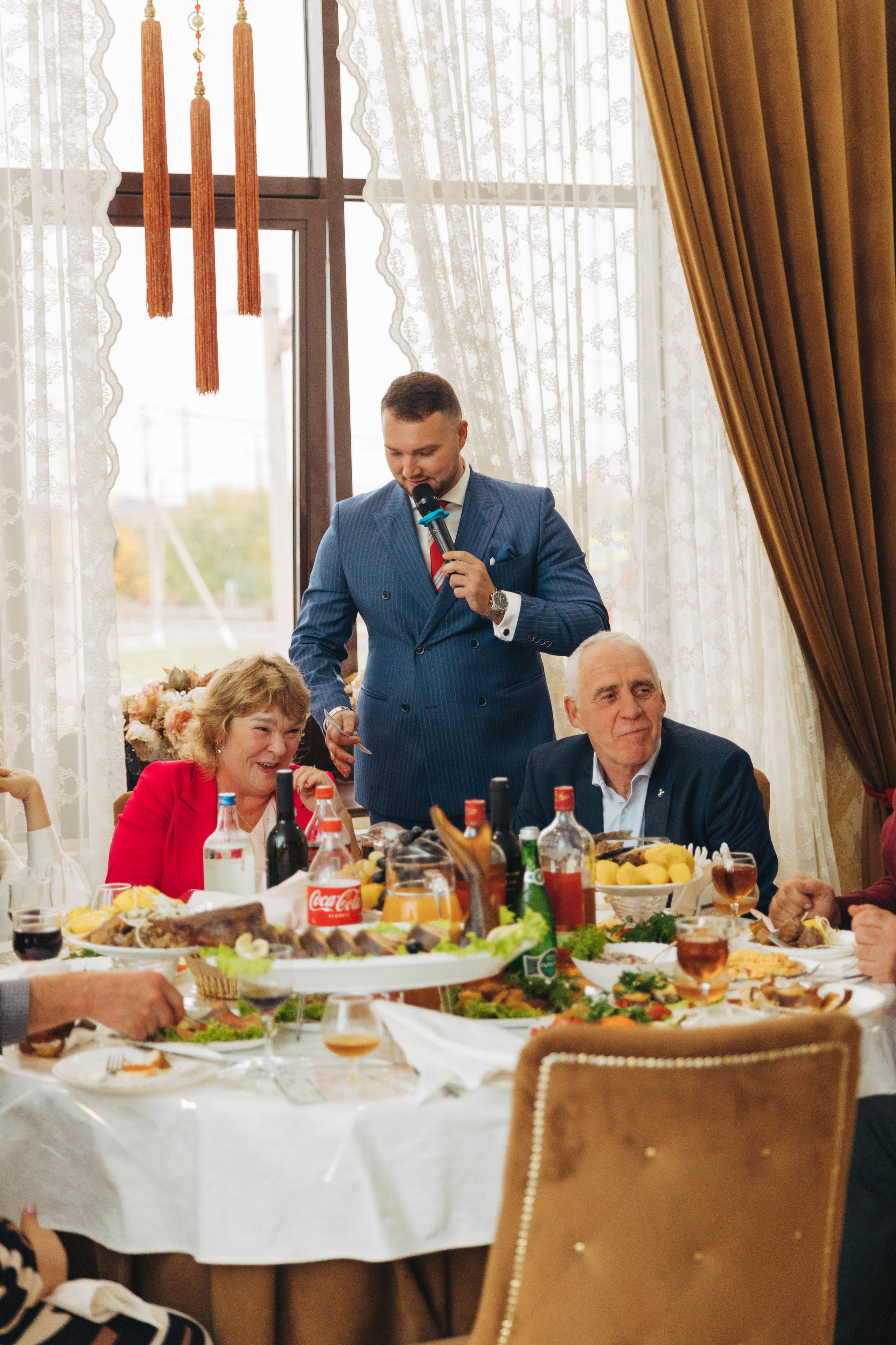 60 лет. Я Аракчеева Менслу — семейный и свадебный фотограф в Астрахани