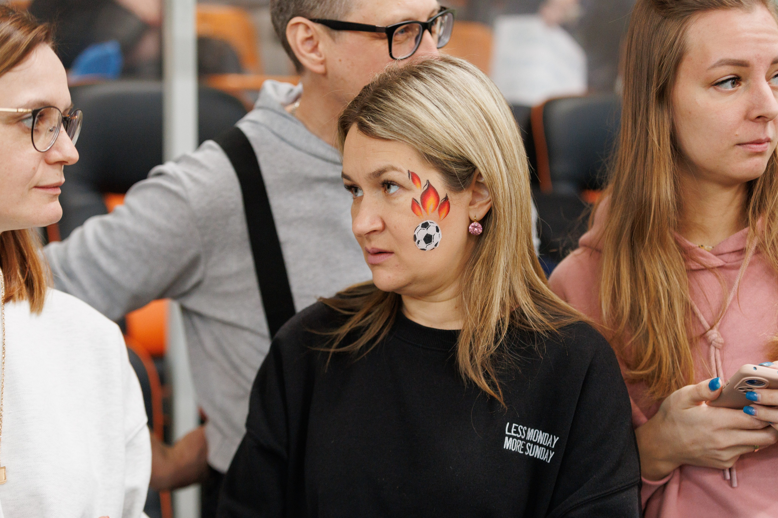 Фотограф на корпоративный футбольный турнир. Контент для бизнеса в Екатеринбурге Полдень Медиа