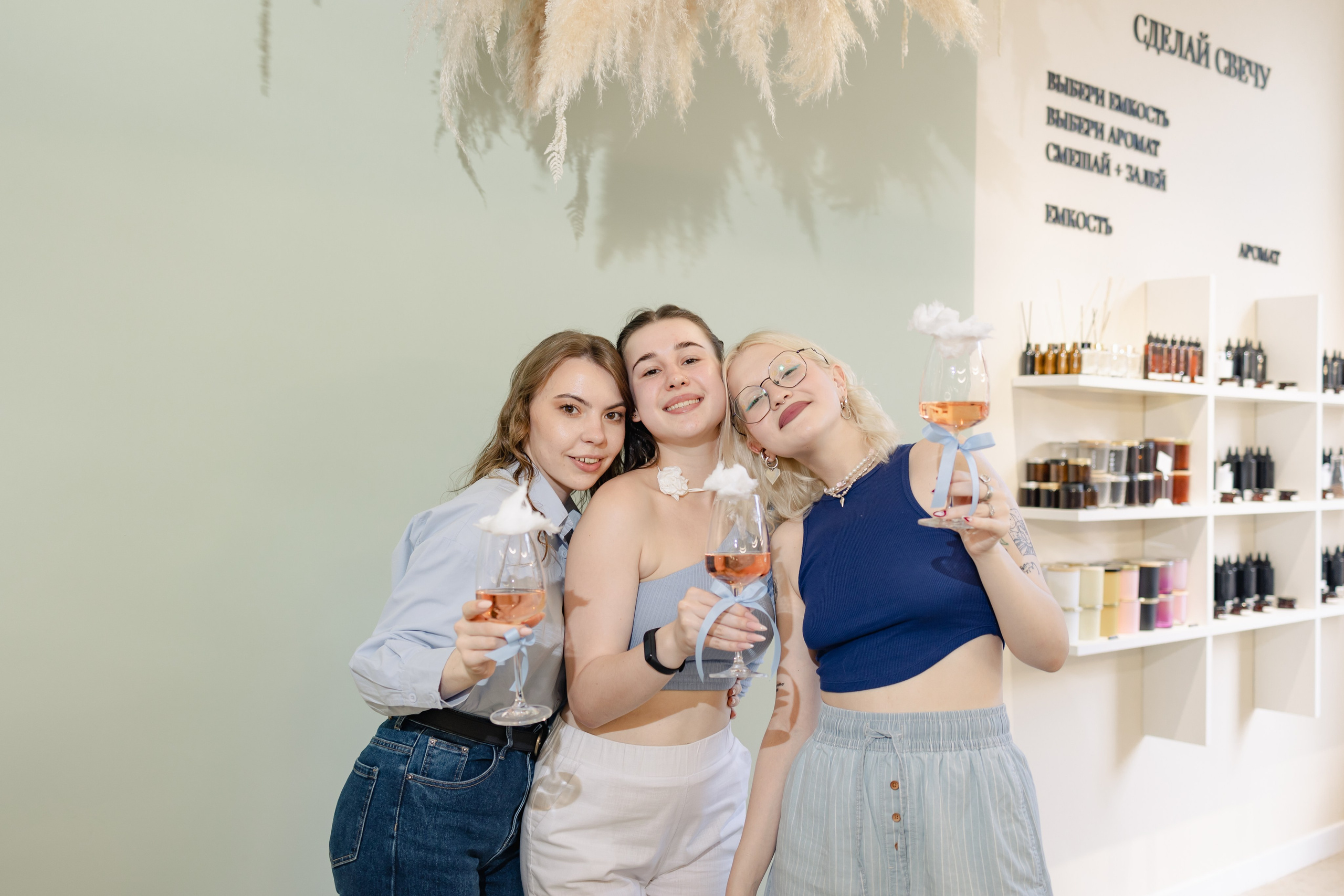 Rewax 29.07.24. Репортажный и портретный фотограф в Санктпетербурге. Видиосъемка мероприятий в Санкт-Петербурге