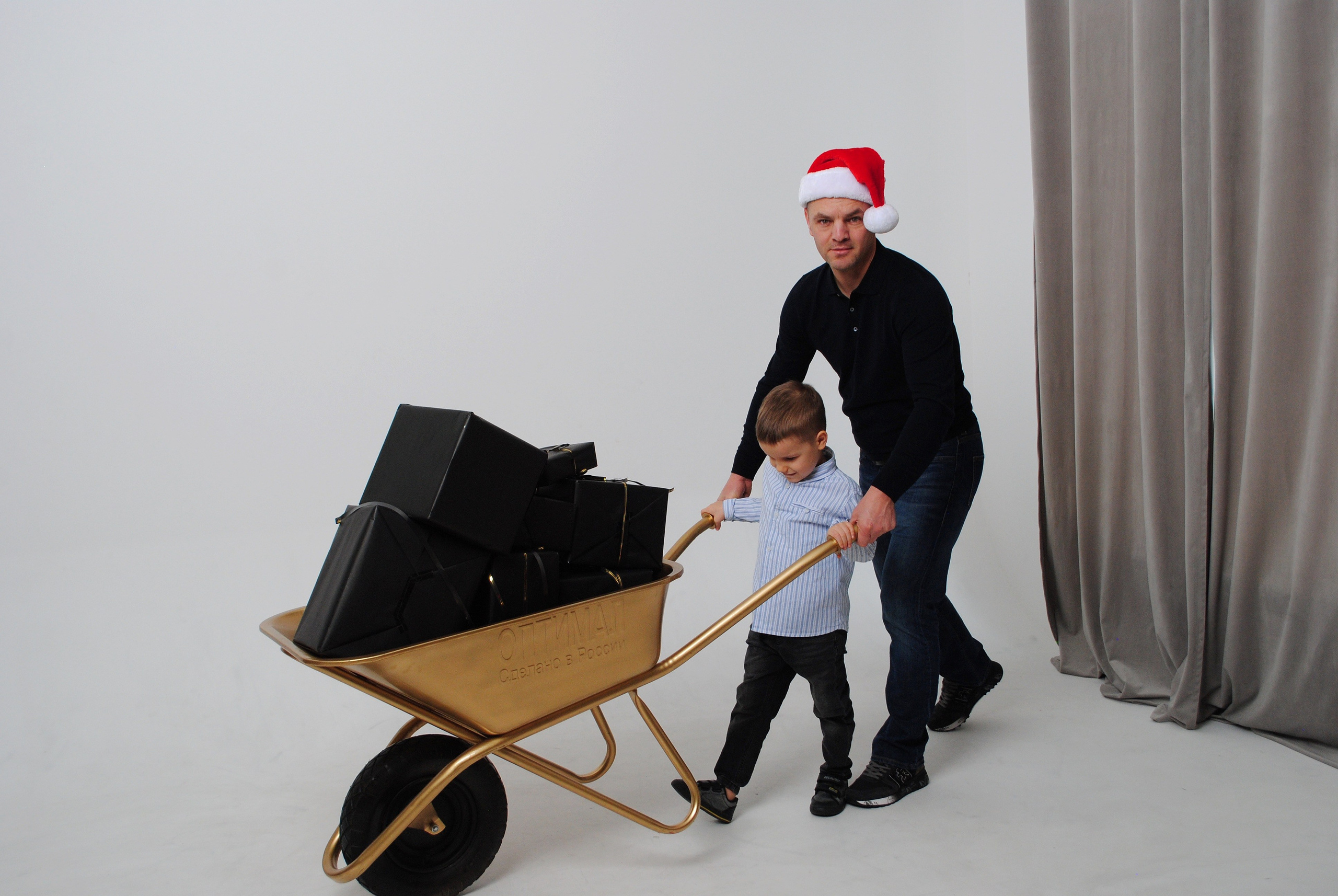 Юлия и семья. Фотограф Мария Мусаелян