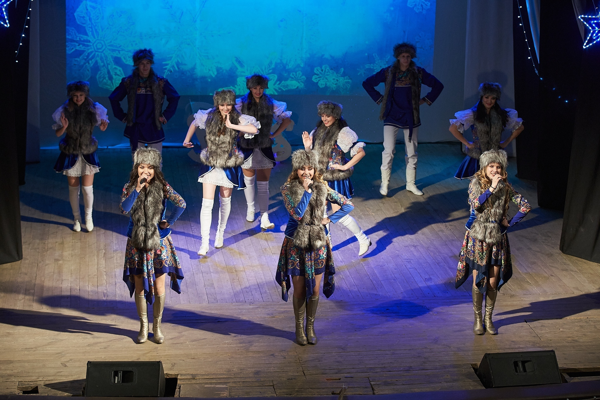 НОВОГОДНИЕ ВЕЧЕРА ДЛЯ ЖИТЕЛЕЙ ГОРОДА 2019. Дворец Культуры г. Заволжья