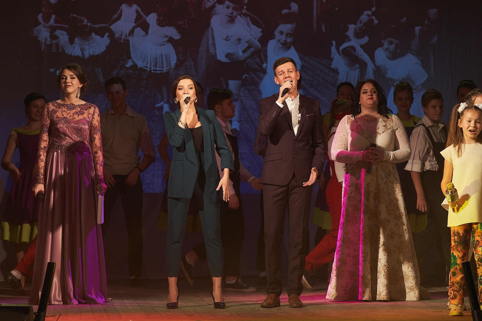 65 лет Дворцу культуры г. Заволжья. Дворец Культуры г. Заволжья