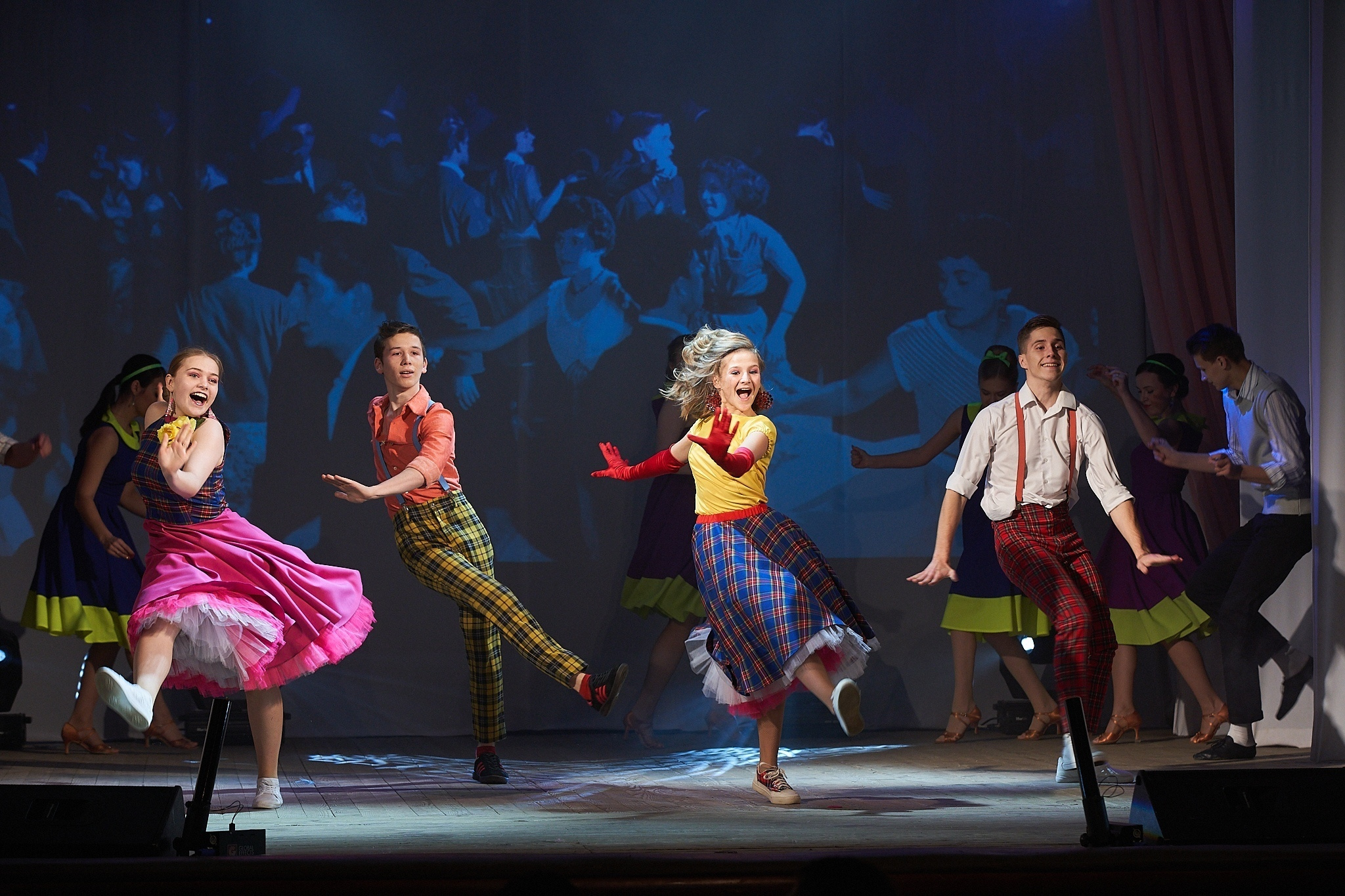 65 лет Дворцу культуры г. Заволжья. Дворец Культуры г. Заволжья