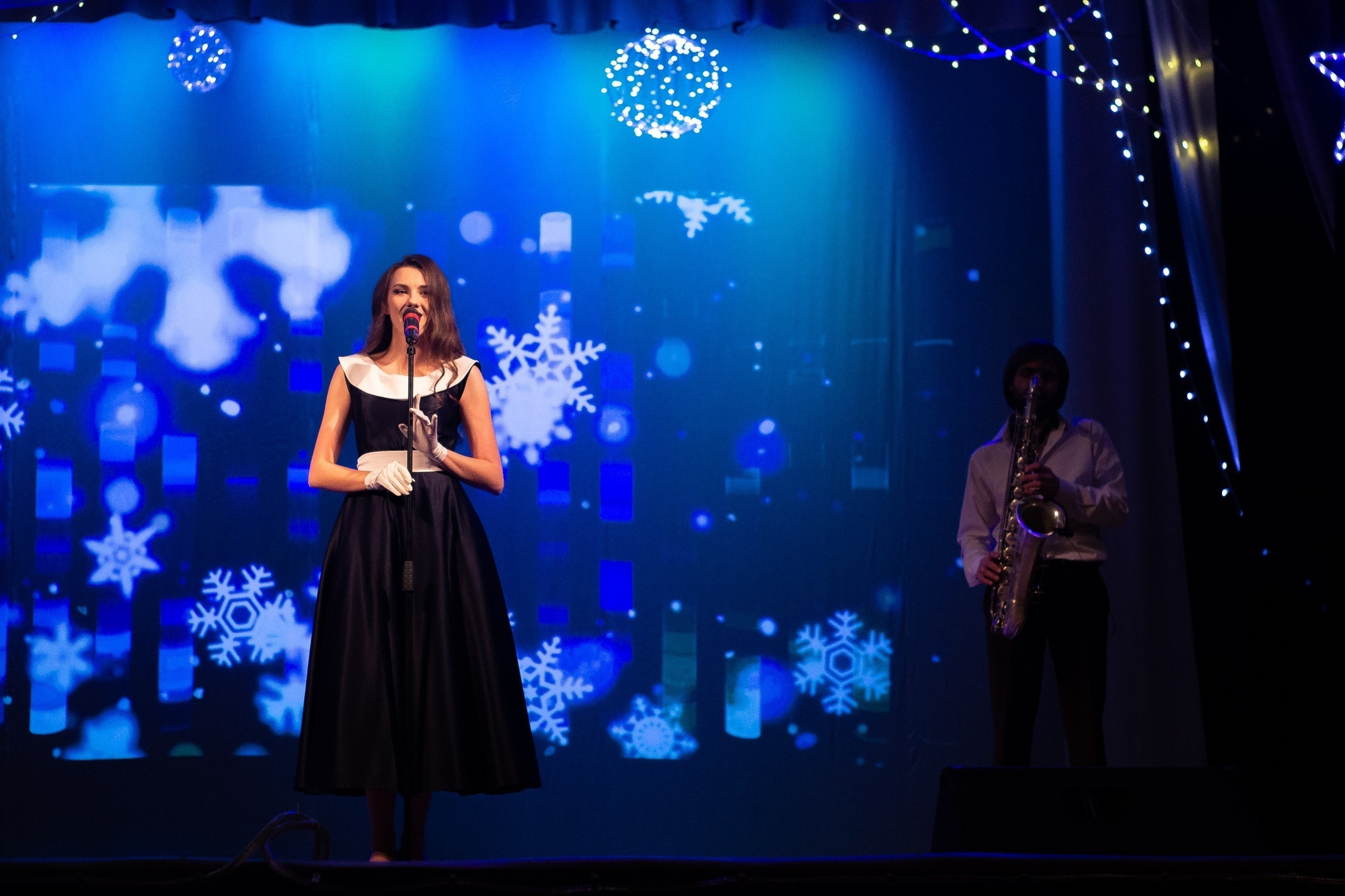 НОВОГОДНИЕ ВЕЧЕРА ДЛЯ ЖИТЕЛЕЙ ГОРОДА 2019. Дворец Культуры г. Заволжья