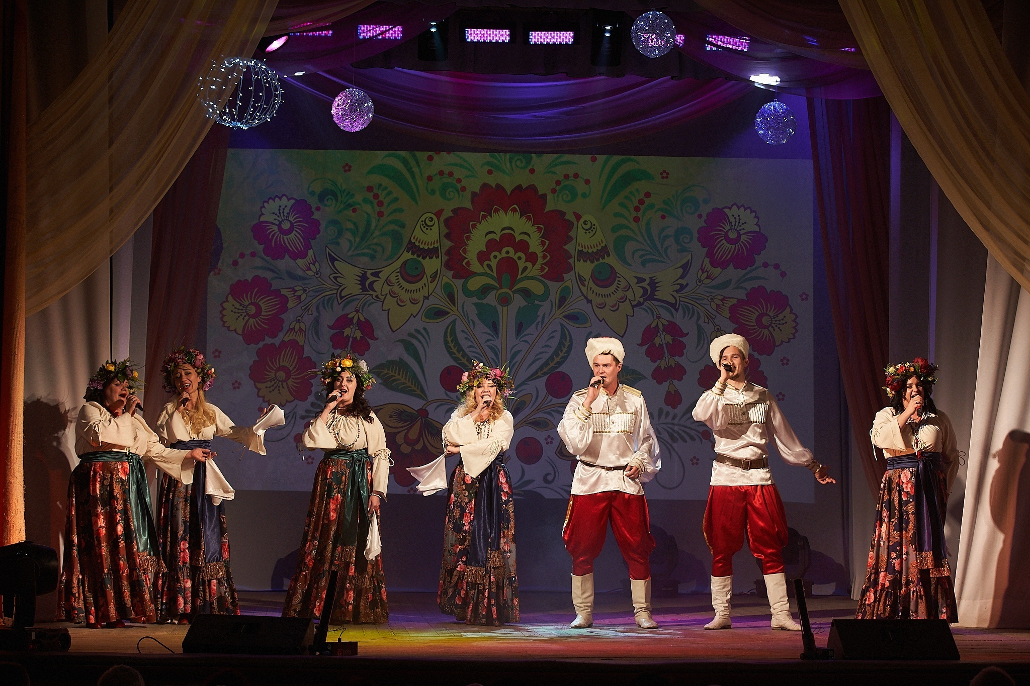 65 лет Дворцу культуры г. Заволжья. Дворец Культуры г. Заволжья