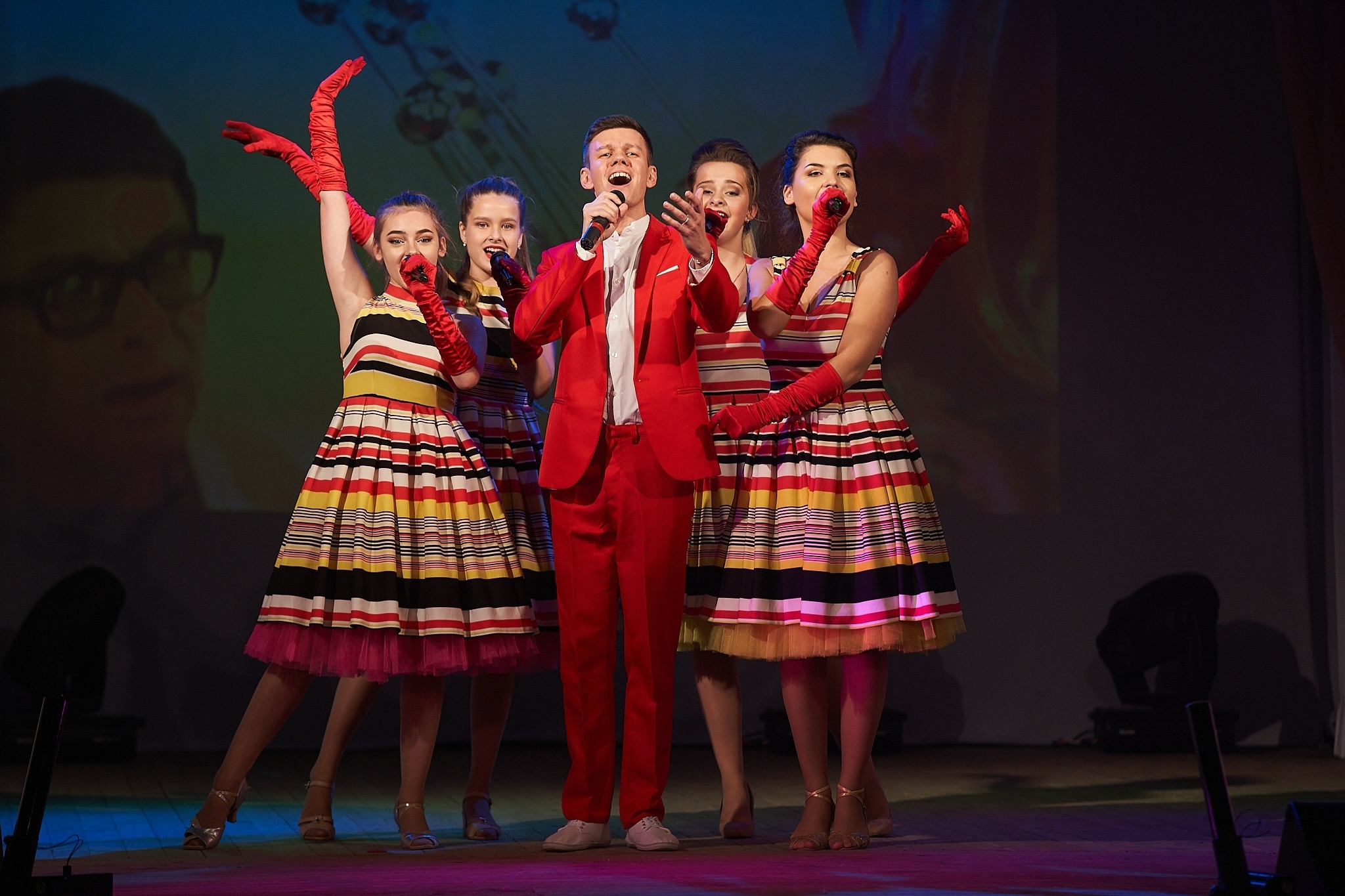 65 лет Дворцу культуры г. Заволжья. Дворец Культуры г. Заволжья