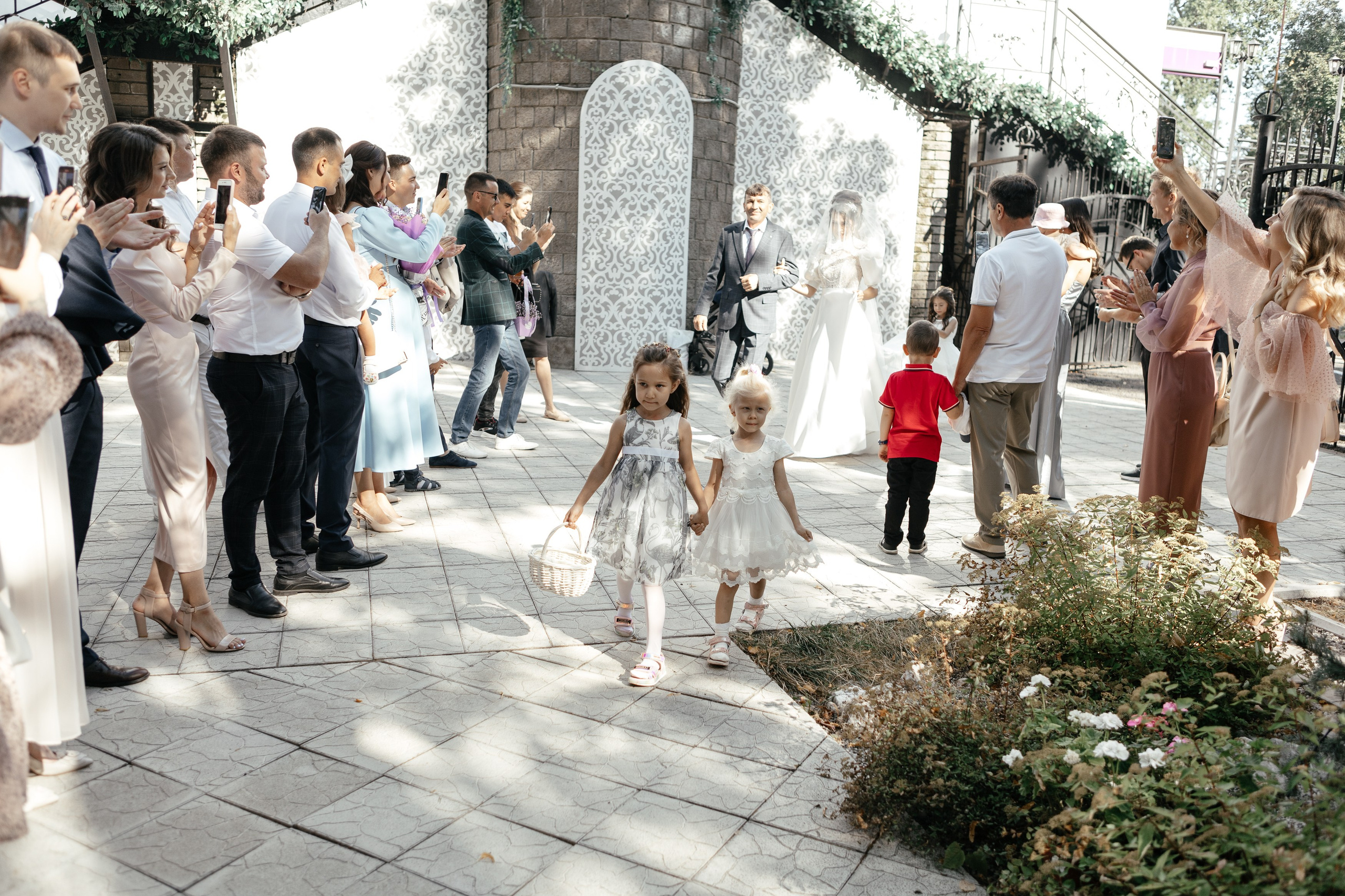 Свадебный фотограф Уфа — Руслан ГабдлисламовЖивые эмоции, красивые кадры, воспоминания на всю жизнь.Работаю по всей Республике Башкортоста. Свадебный фотограф Уфа Руслан Габдлисламов