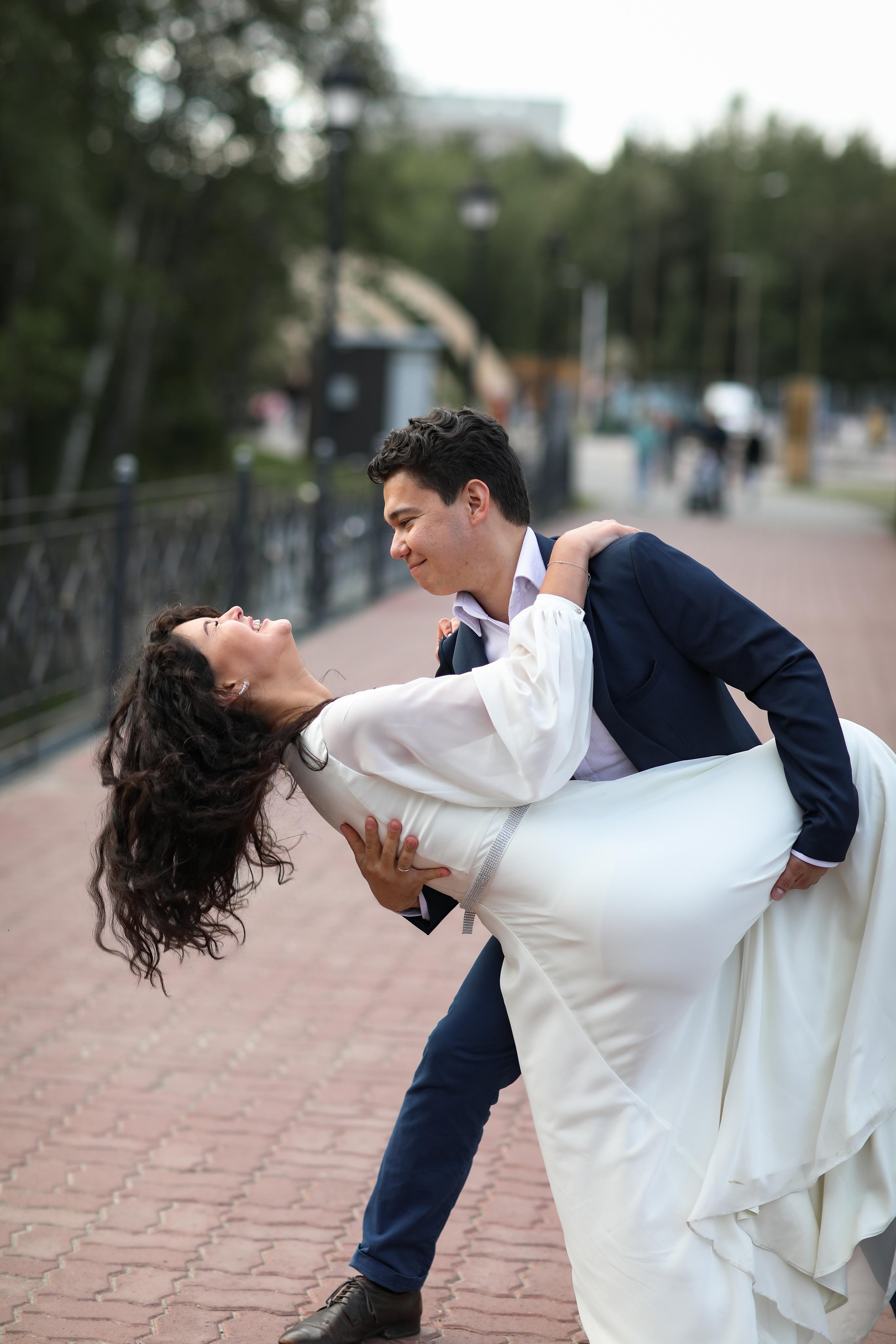 Свадебные фотосессии. Индивидуальные фотосессии, фотограф в Сургуте Анна Водорацкова