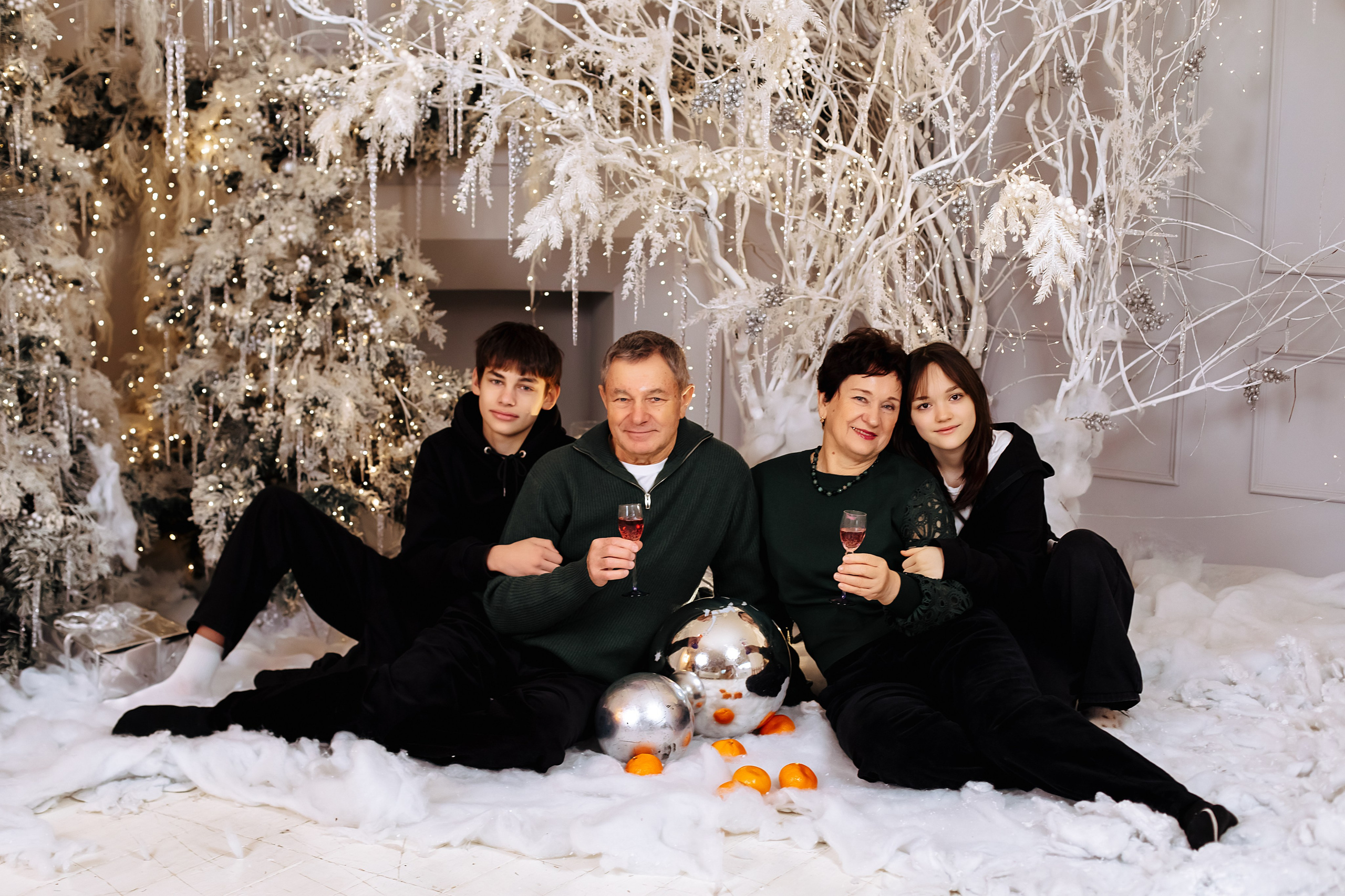Новогодняя съемка. Https://malovafoto.ru