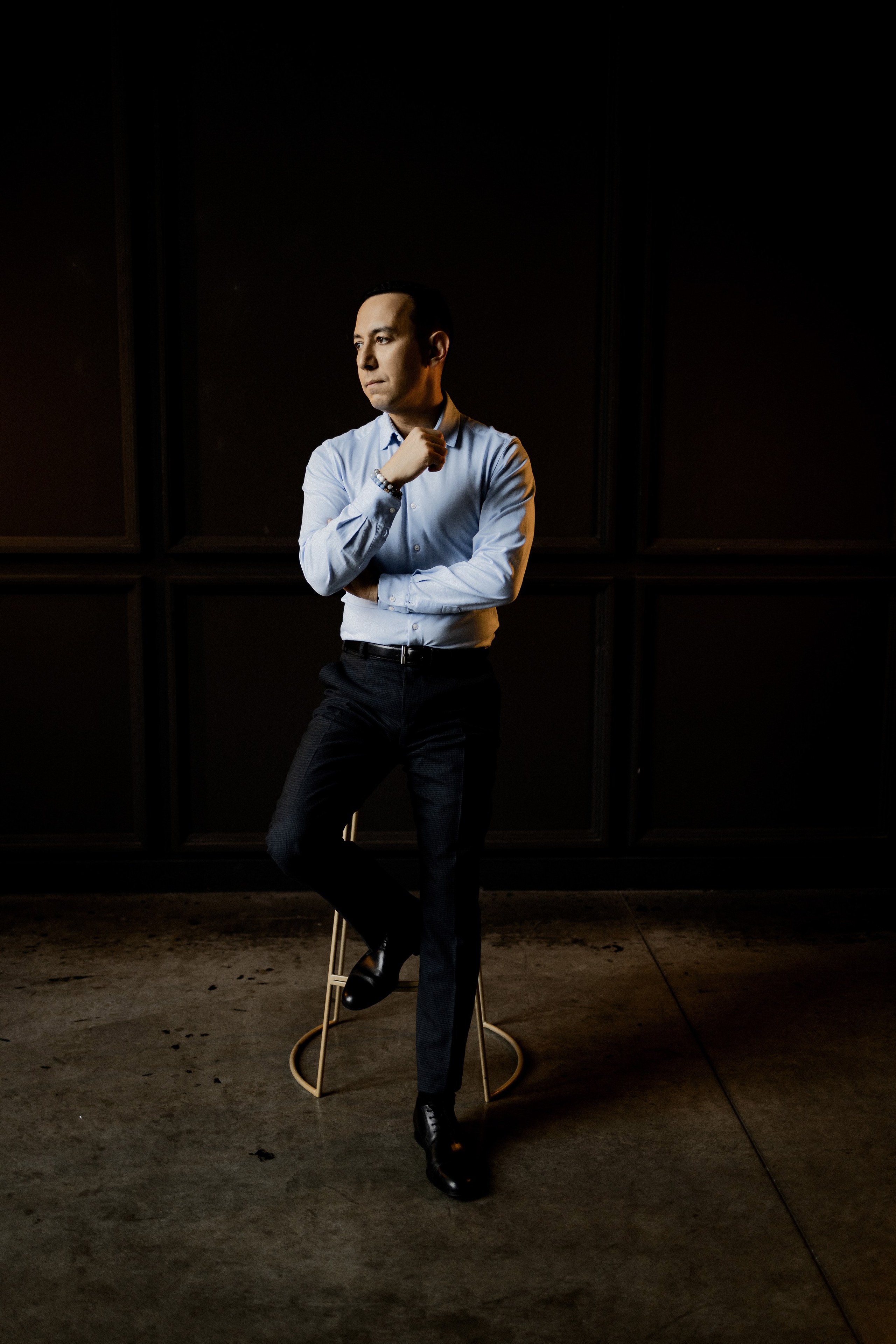 Равиль. Фотограф Челябинск Эвелина Ганага, съемка для бизнеса и маркетплейсов