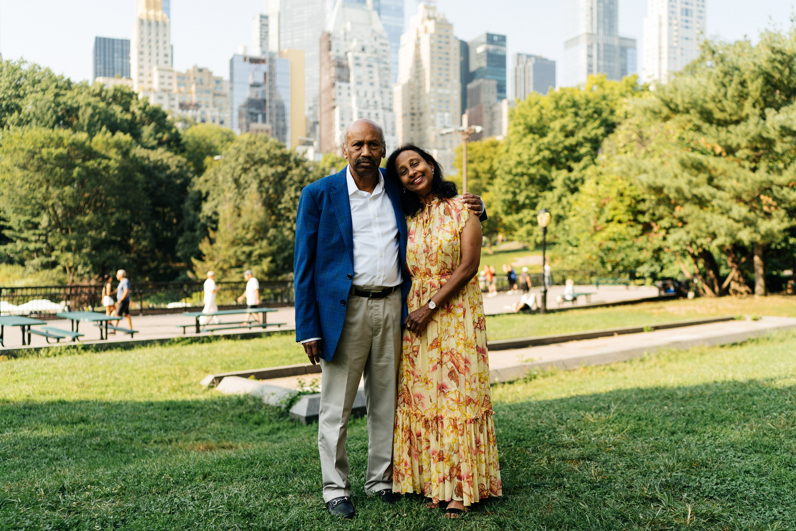 Family in New York City photo shoot. New York photographer RINAT SHAHMETOV in New York city