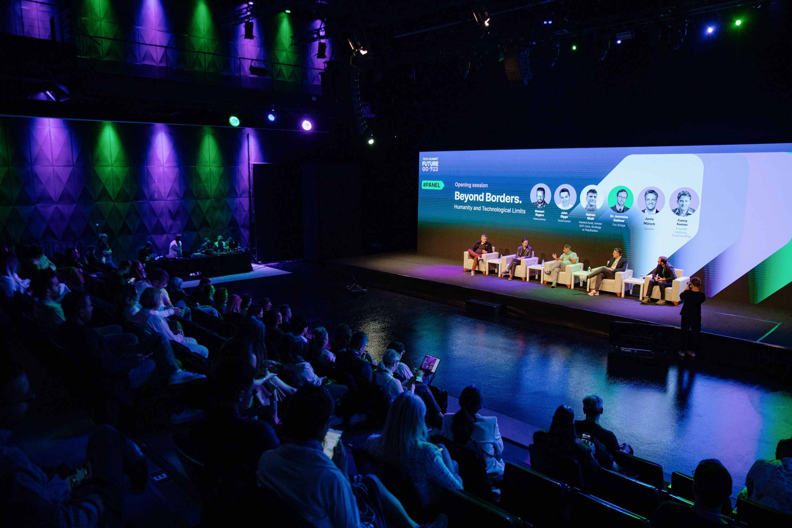 Future Go Tech Summit. Свадебный и репортажный фотограф