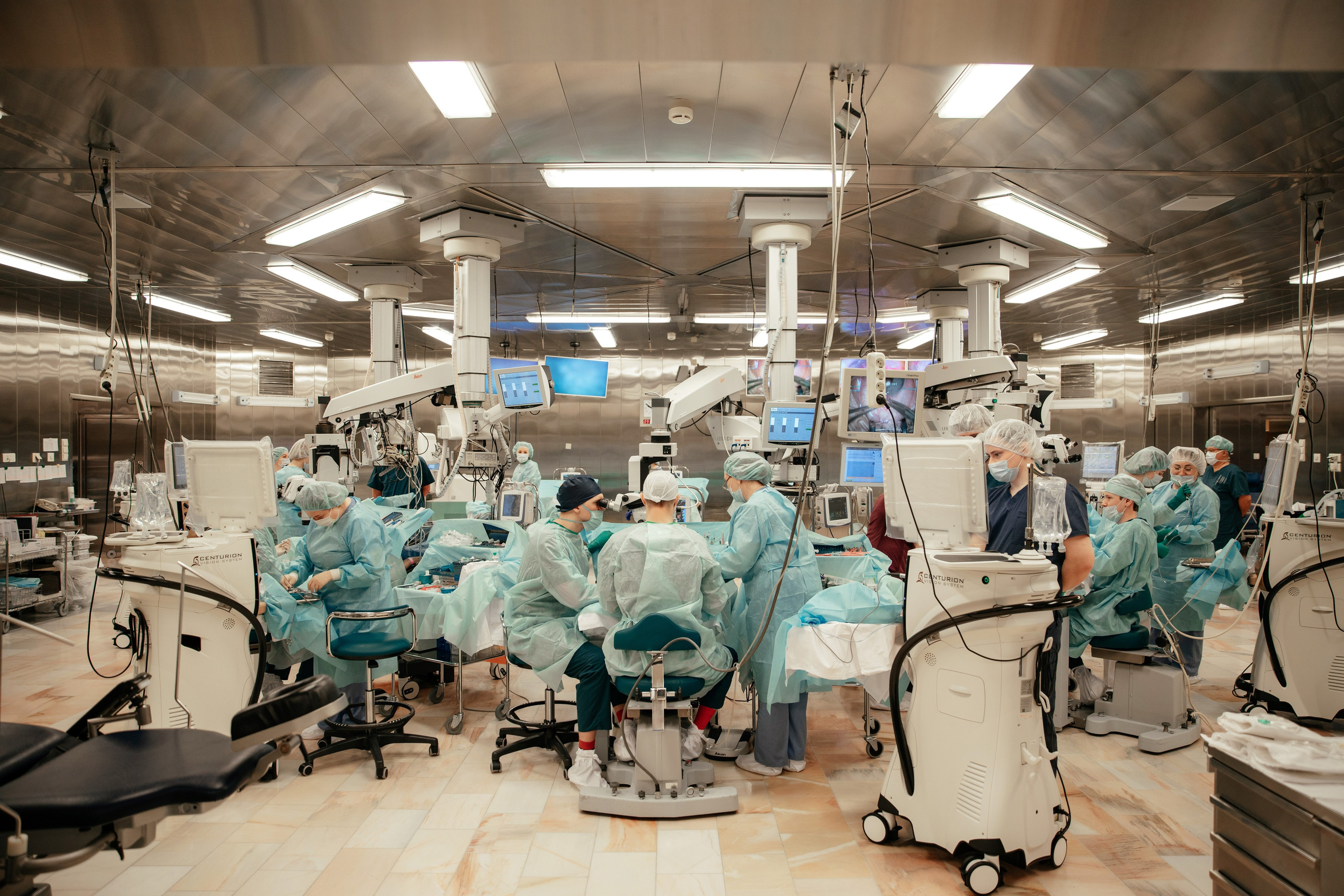 Фотосъемка в МНТК «микрохирургия глаза». Фотограф для бизнеса Константин Брусницын в Екатеринбурге