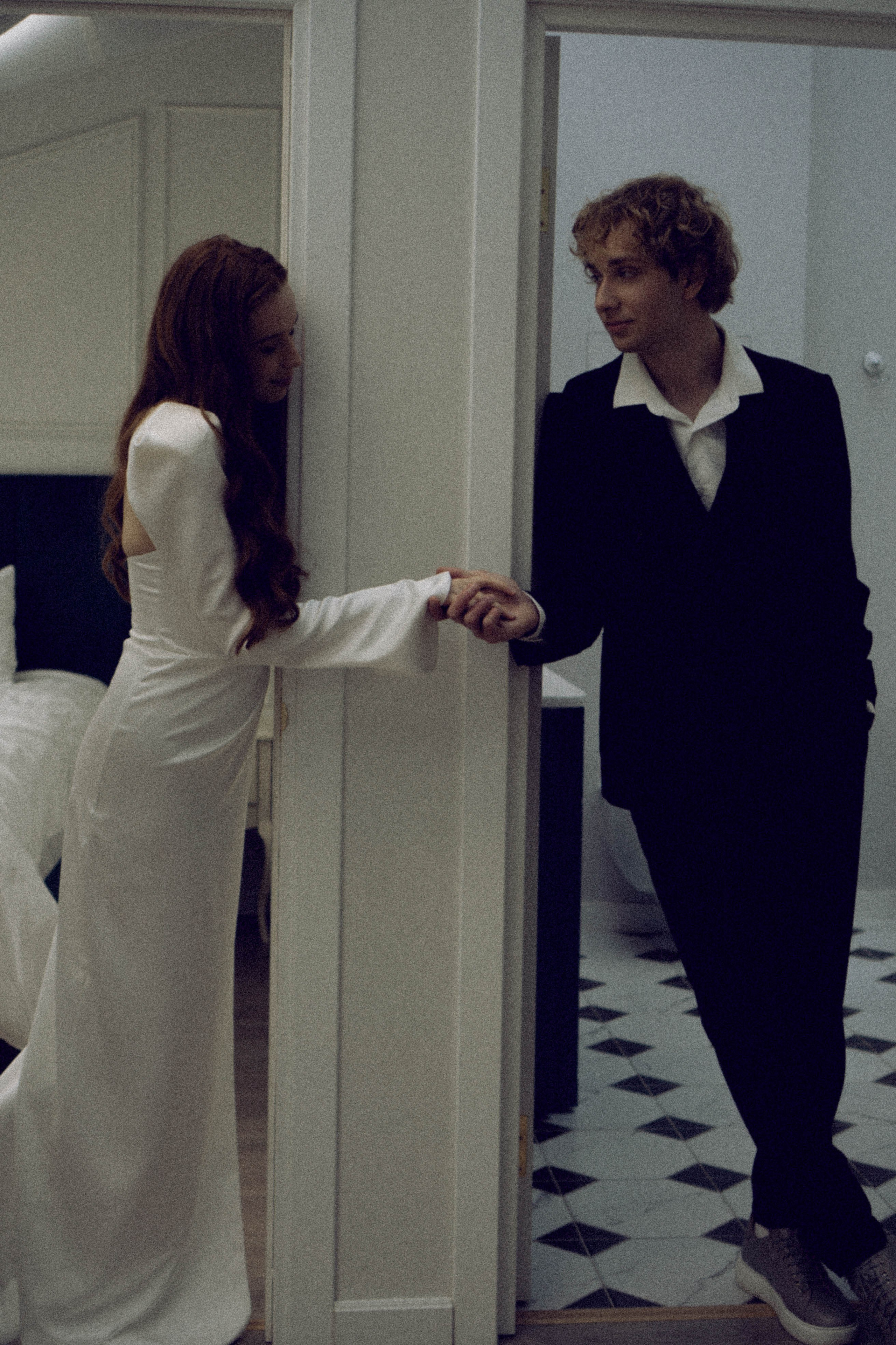 СВАДЕБНАЯ СЬЕМКА В ОТЕЛЕ. СБОРЫ ЖЕНИХА И НЕВЕСТЫ И ТАКЖЕ ТОР И ПОДГОТОВКА К ПРОГУЛКЕ. Профессиональный фотограф, Санкт-Петербург — Виктория Богомолова